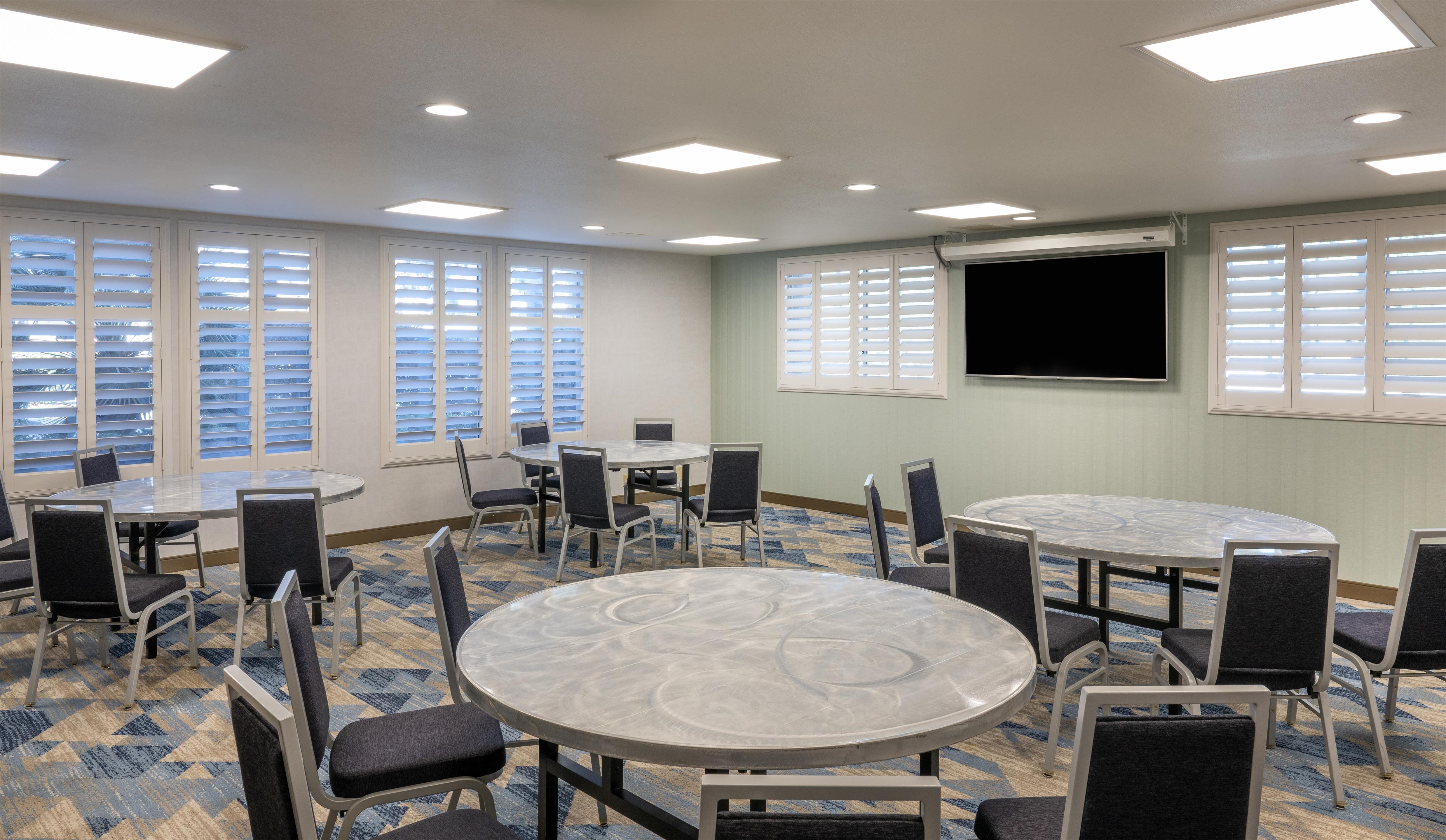 Meeting Room | Doubletree by Hilton Campbell - Pruneyard Plaza