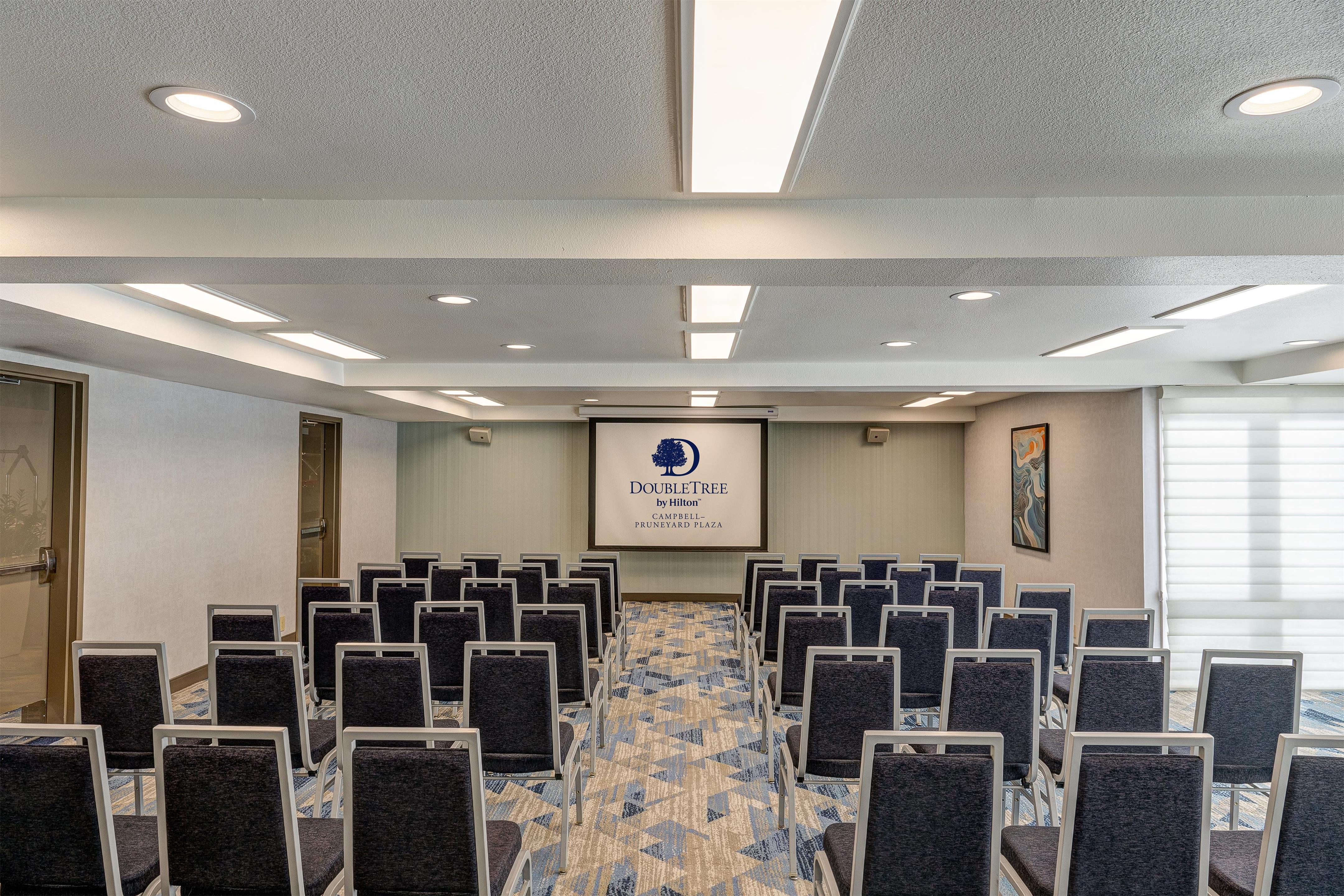 Meeting Room | Doubletree by Hilton Campbell - Pruneyard Plaza