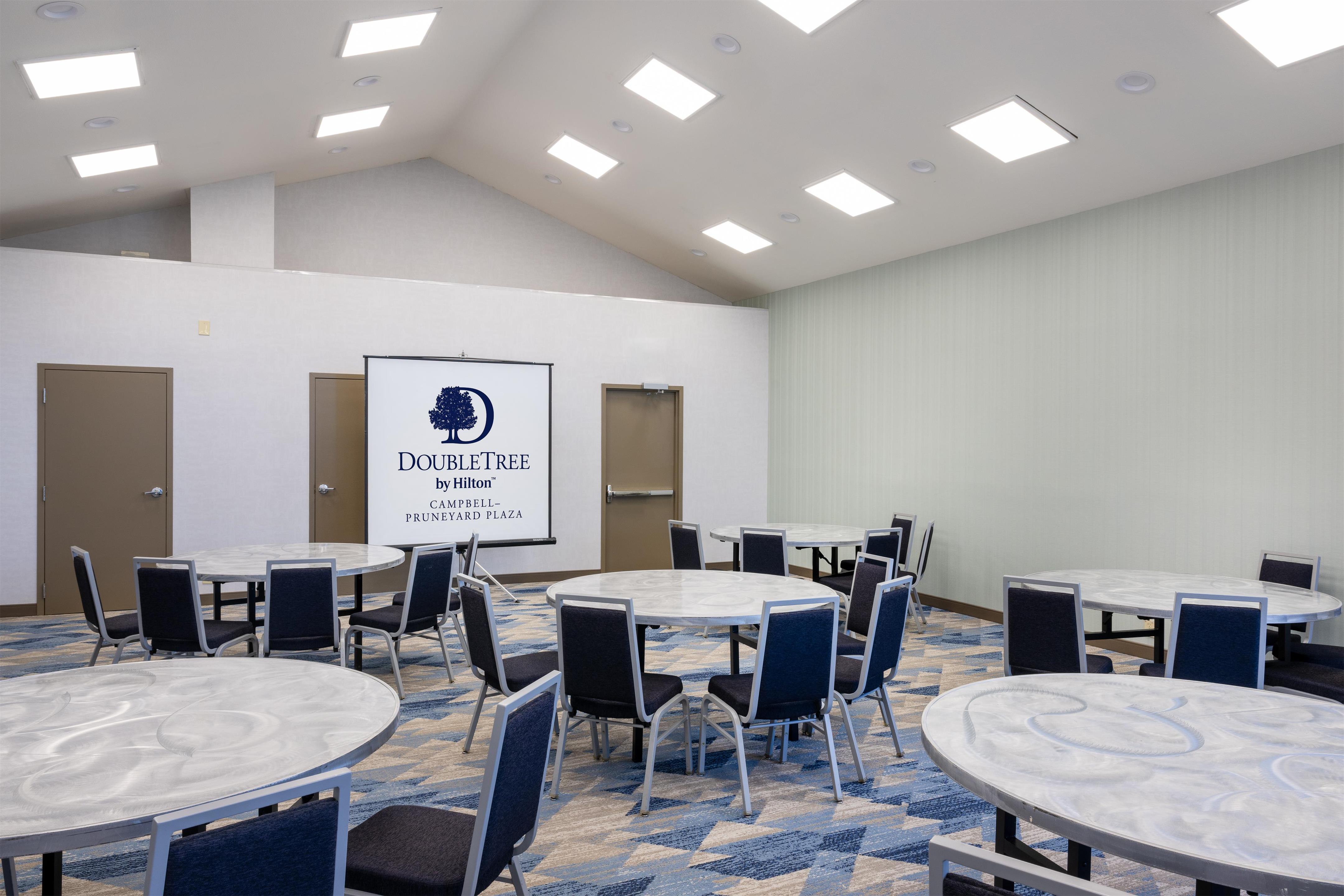 Meeting Room | Doubletree by Hilton Campbell - Pruneyard Plaza
