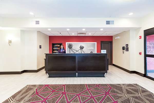  - Hampton Inn Milan - I-80 & I-90, Exit 118