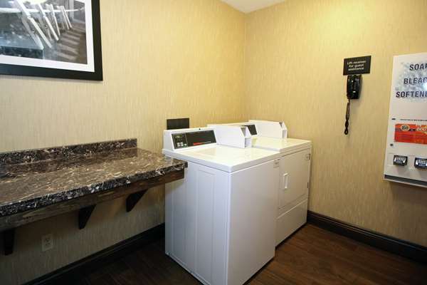  - Hampton Inn Sandusky
