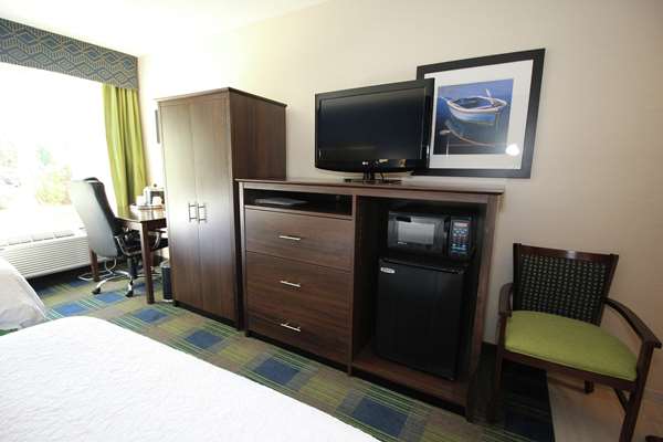  - Hampton Inn Sandusky
