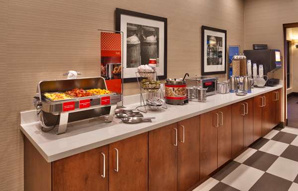 Amenities - Hampton Inn Downtown Salt Lake City - I-15 & I-80, Exits 306 & 307