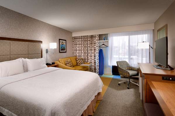  - Hampton Inn Downtown Salt Lake City - I-15 & I-80, Exits 306 & 307