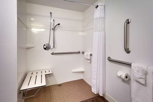  - Hampton Inn Downtown Salt Lake City - I-15 & I-80, Exits 306 & 307