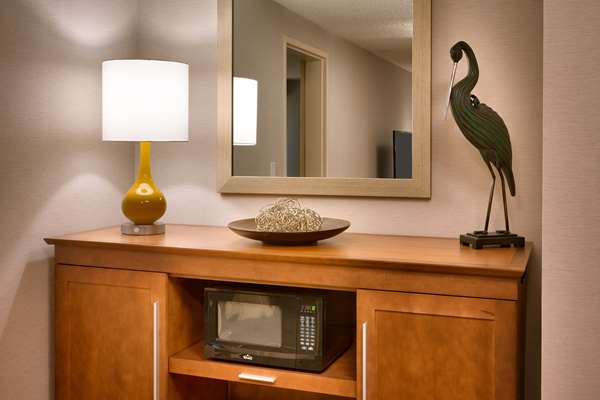  - Hampton Inn Downtown Salt Lake City - I-15 & I-80, Exits 306 & 307