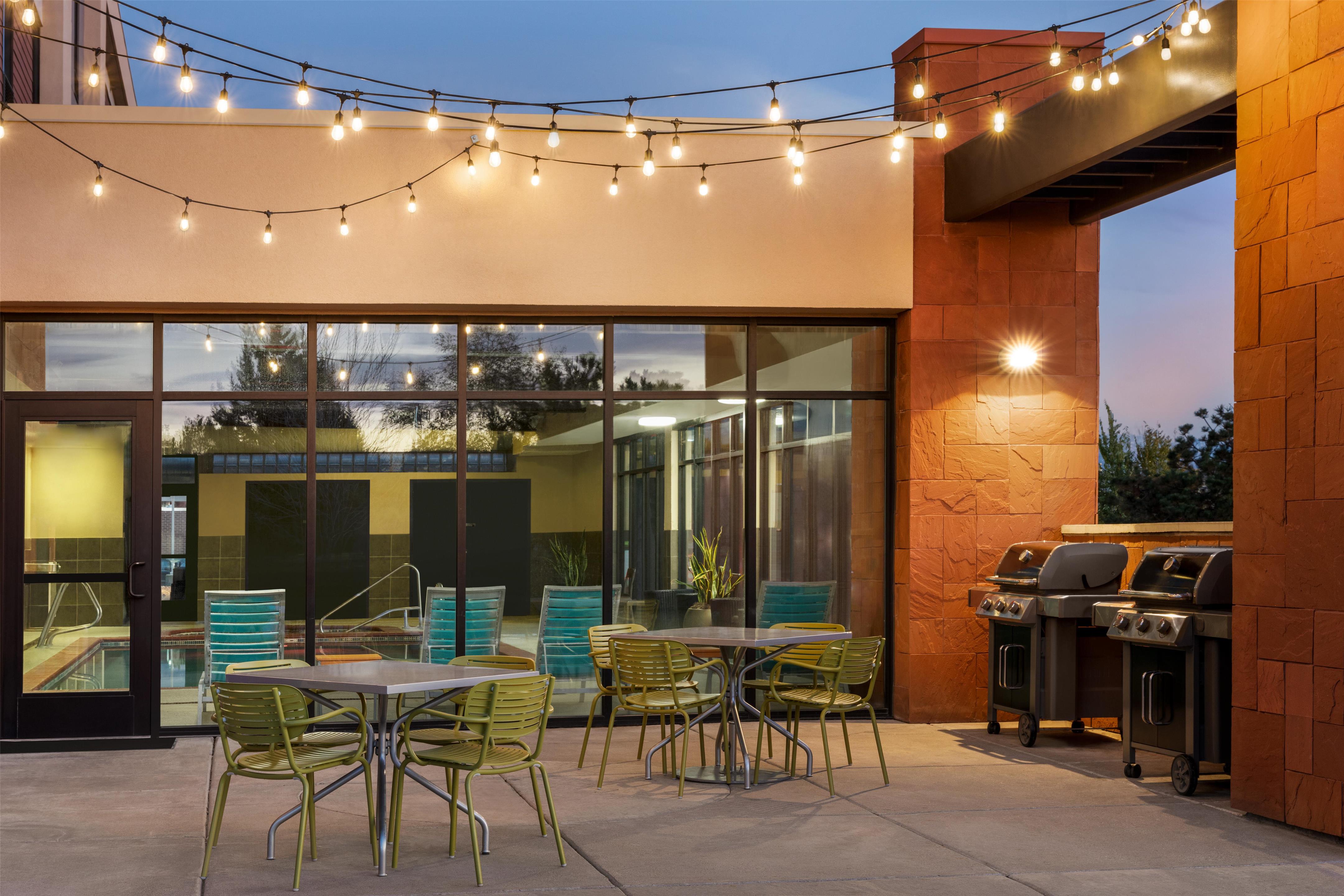 Restaurant | Home2 Suites by Hilton Salt Lake City/Layton, UT