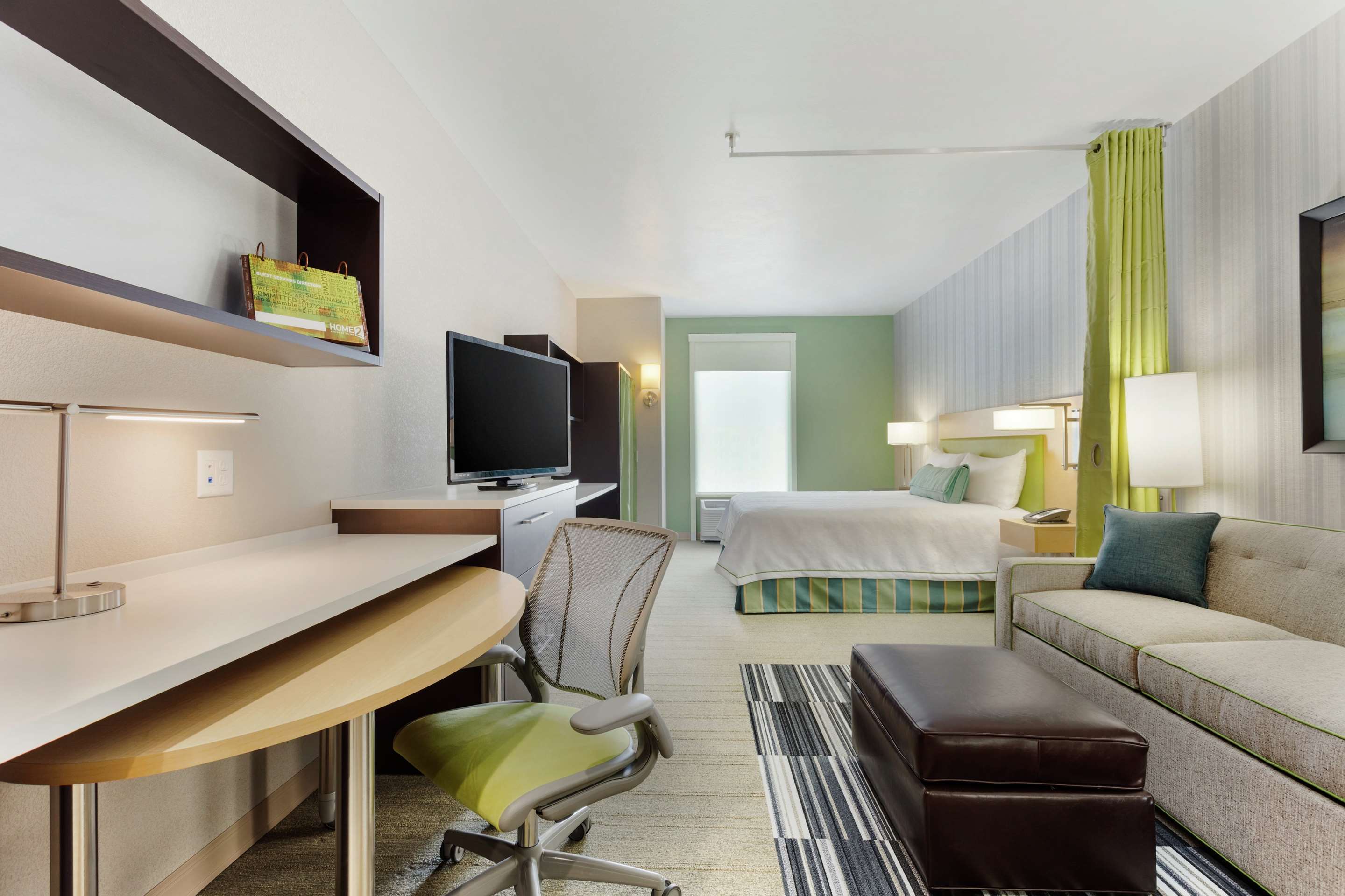 Guest room