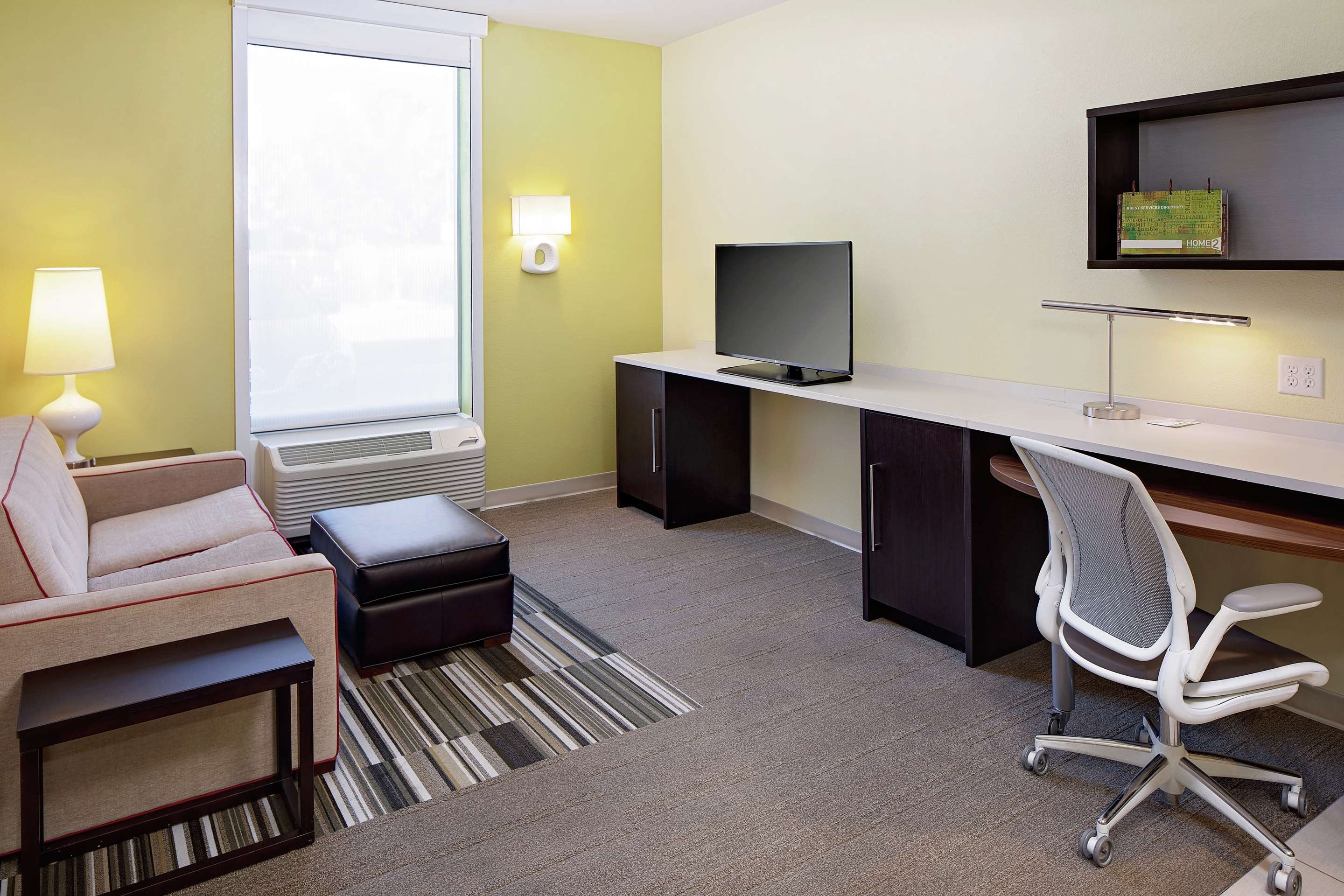 Guest room