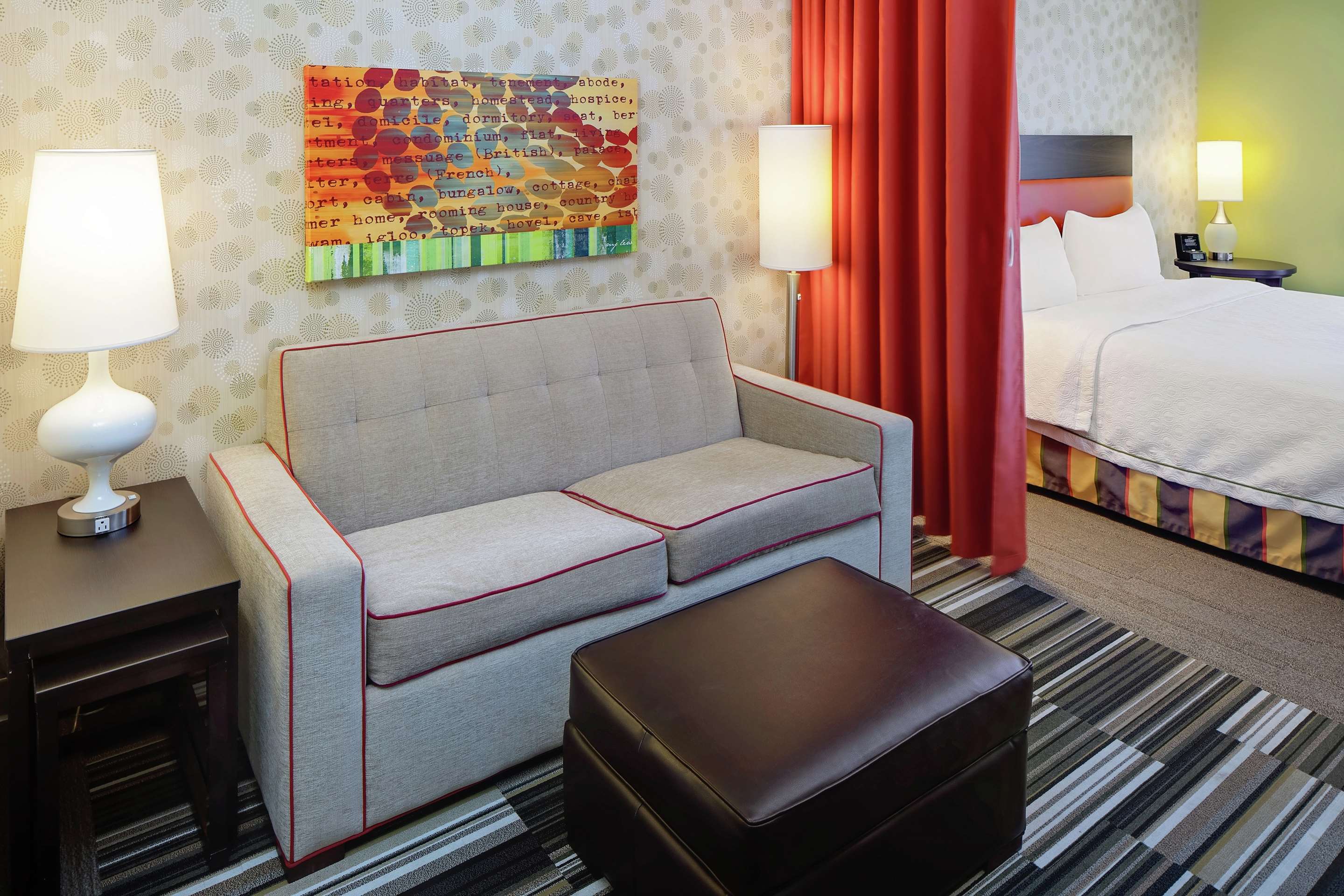 Guest room