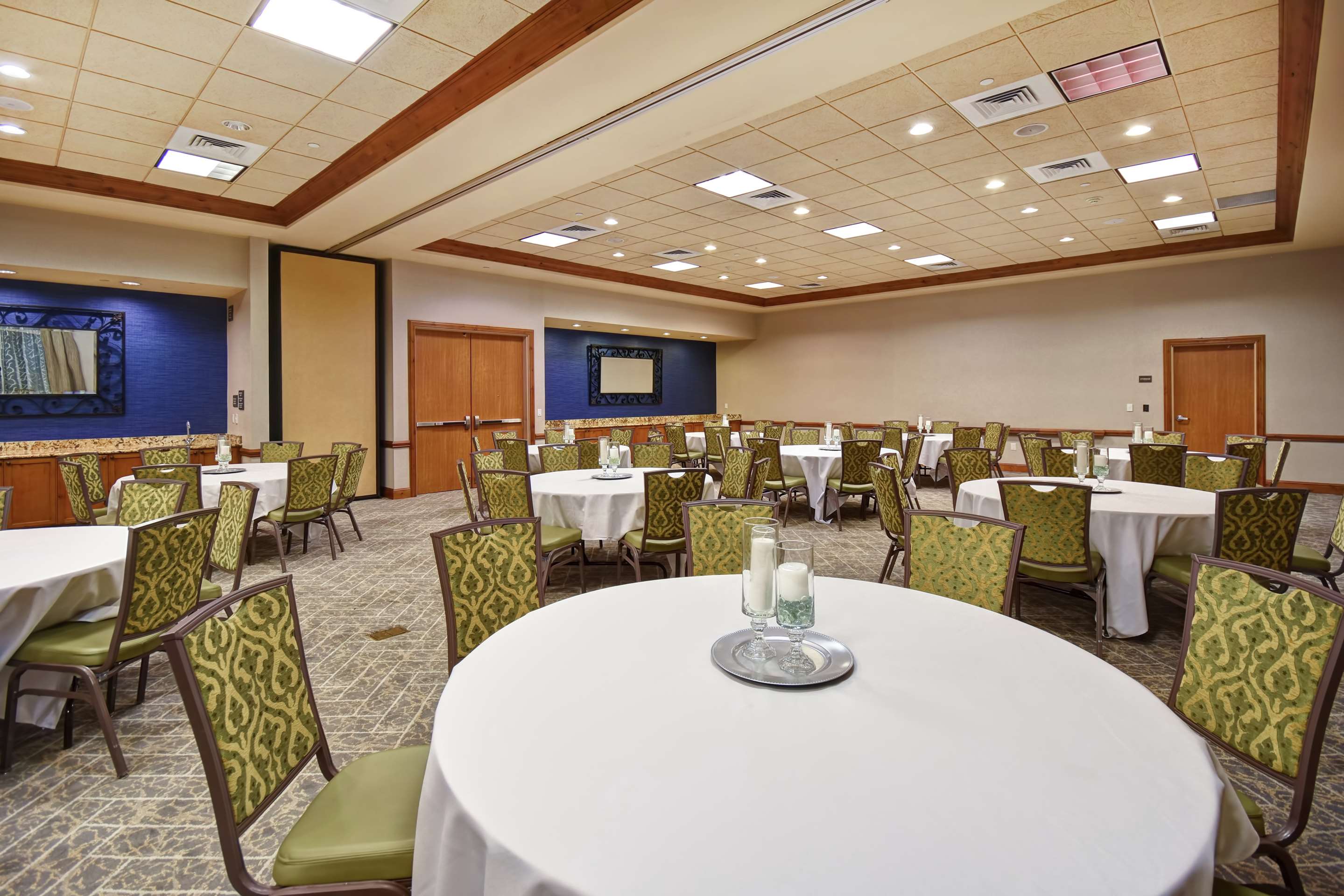 Restaurant | Hampton Inn & Suites Salt Lake City-West Jordan