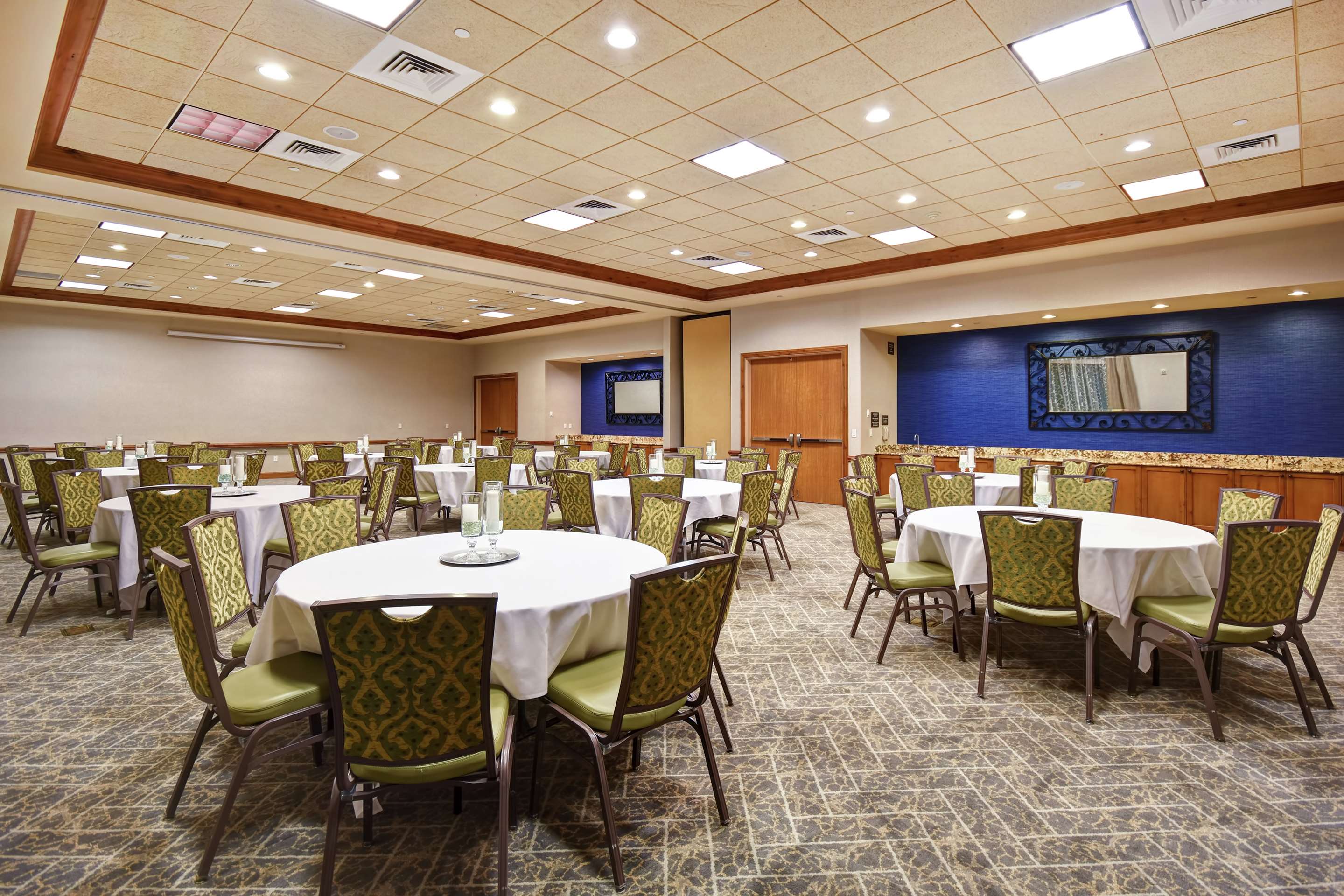 Restaurant | Hampton Inn & Suites Salt Lake City-West Jordan