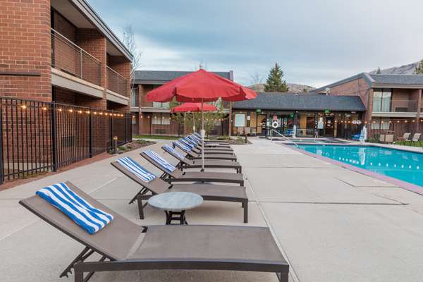 Pool - Yarrow Hotel Park City