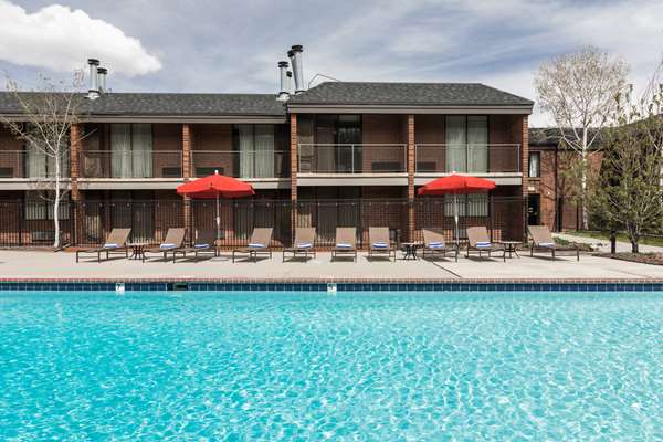 Pool - Yarrow Hotel Park City