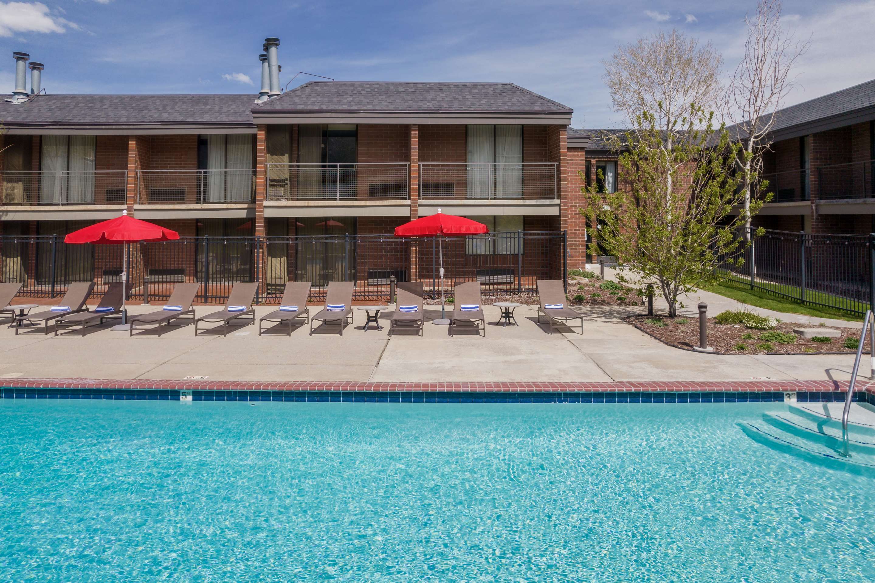 Pool | DoubleTree by Hilton Hotel Park City - The Yarrow