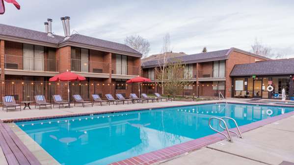 Pool - Yarrow Hotel Park City
