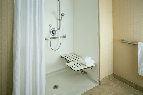  - Hampton Inn & Suites Arroyo Grande