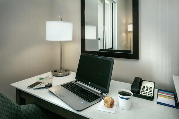  - Hampton Inn & Suites Arroyo Grande