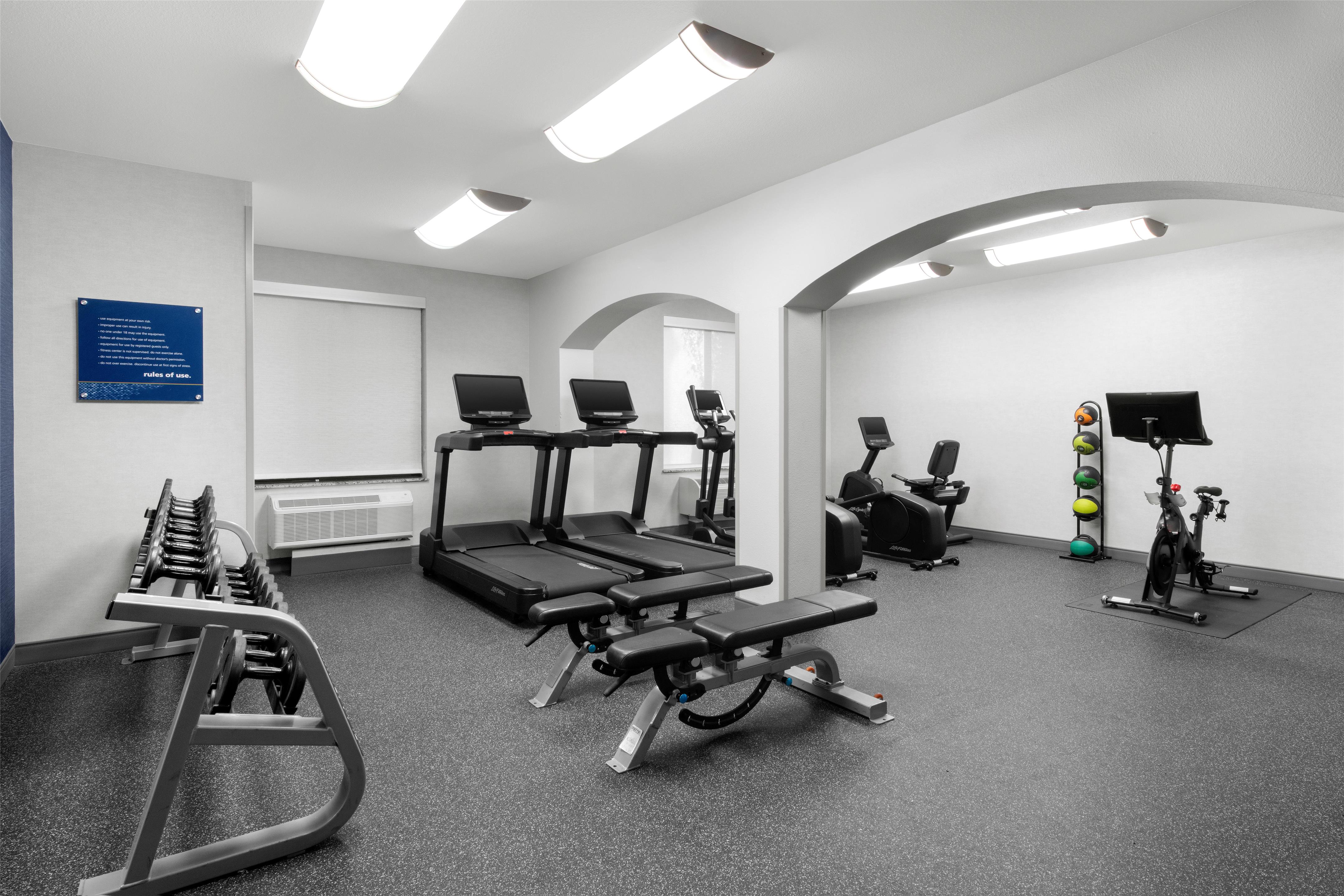 Health club fitness center gym | Hampton Inn & Suites Arroyo Grande/Pismo Beach Area, CA