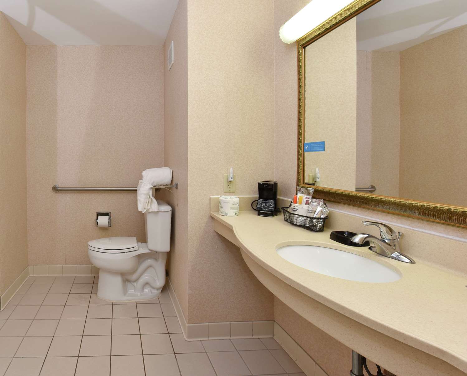 Hampton Inn Selma, AL See Discounts