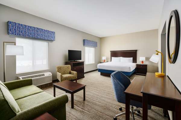 - Hampton Inn & Suites West Sacramento - I-80, Exit 83
