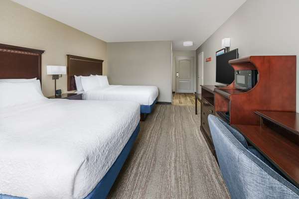  - Hampton Inn & Suites West Sacramento - I-80, Exit 83