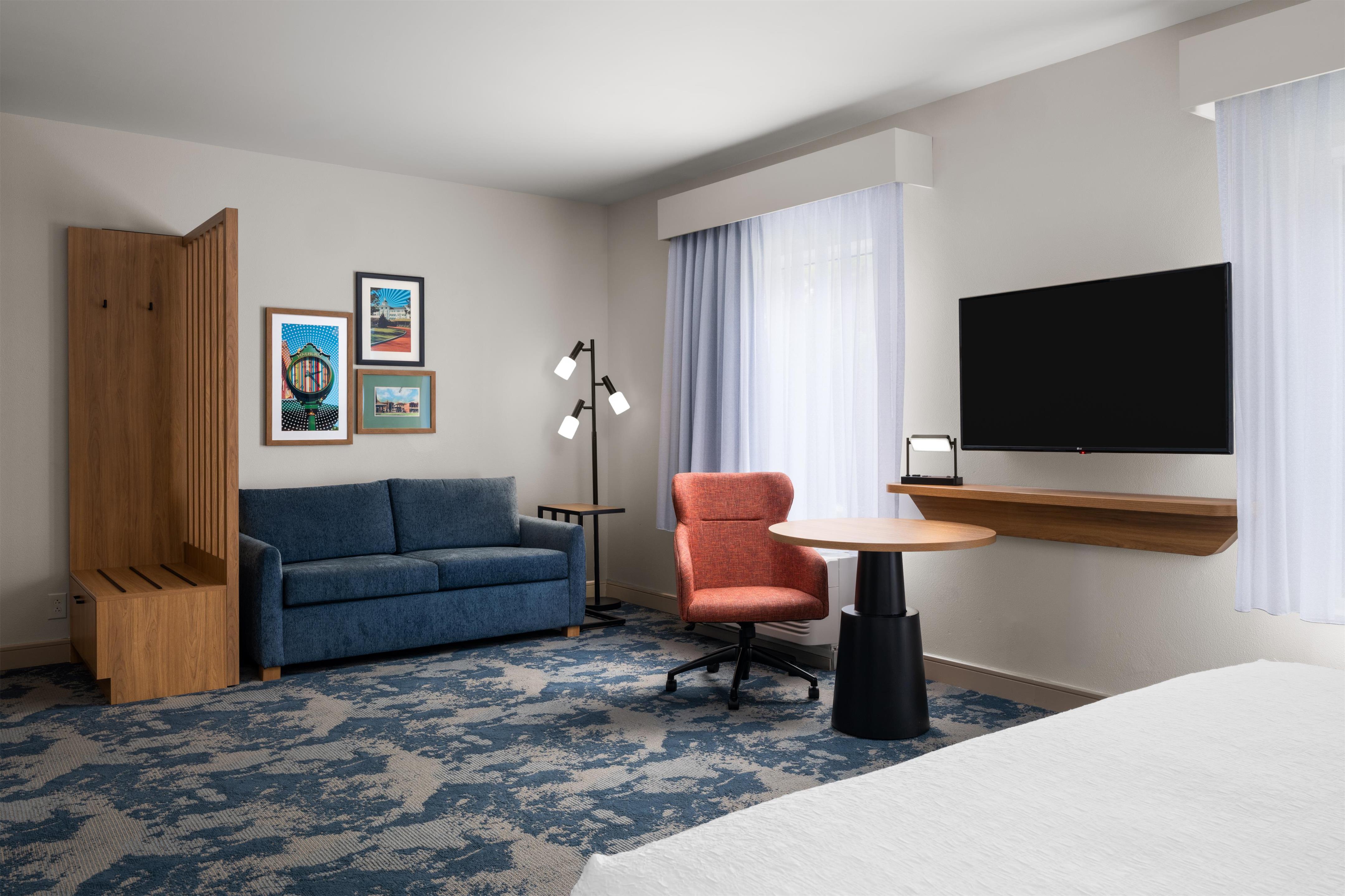 Guest room