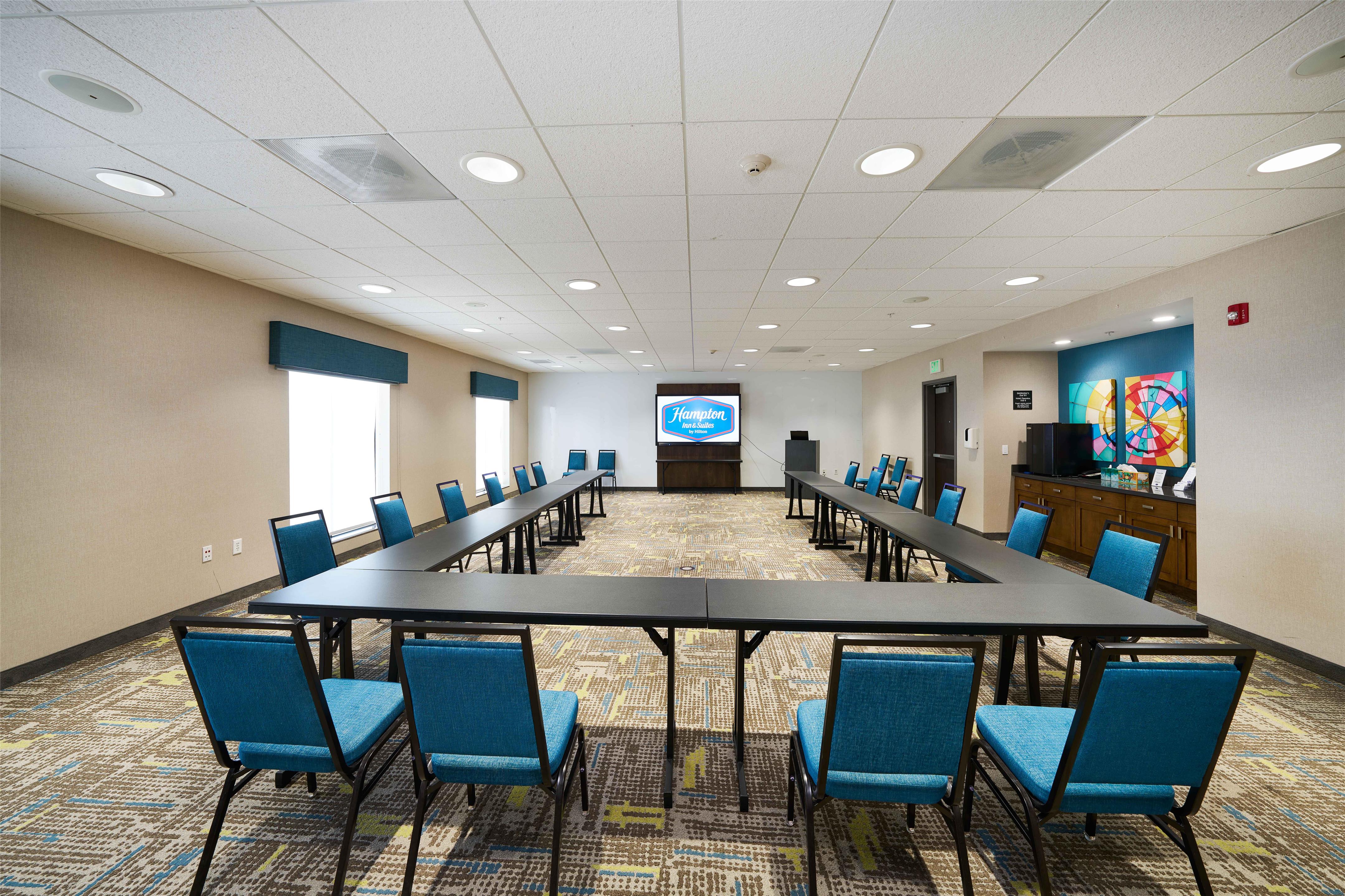 Meeting Room | Hampton Inn & Suites Salinas