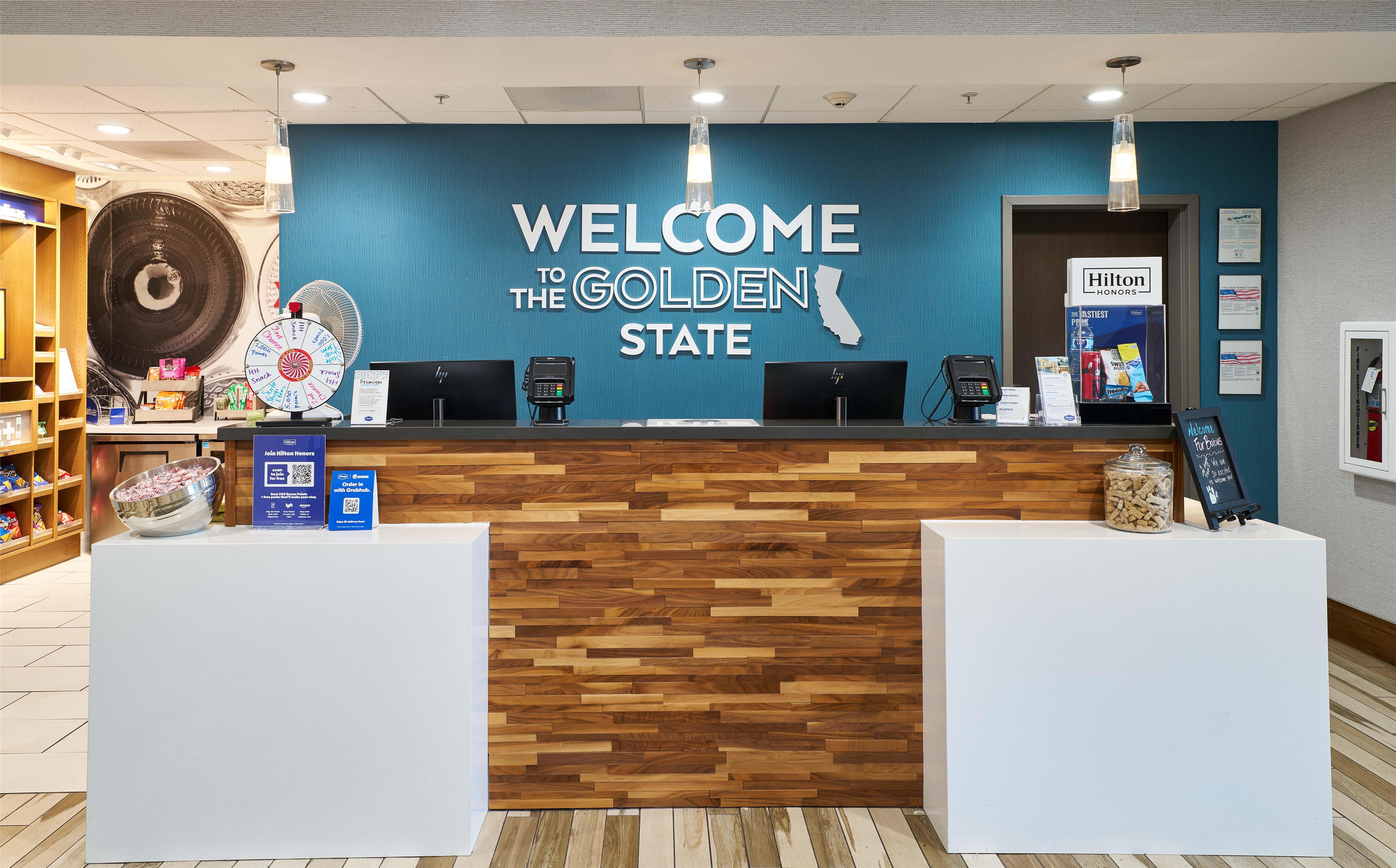 Reception | Hampton Inn & Suites Salinas