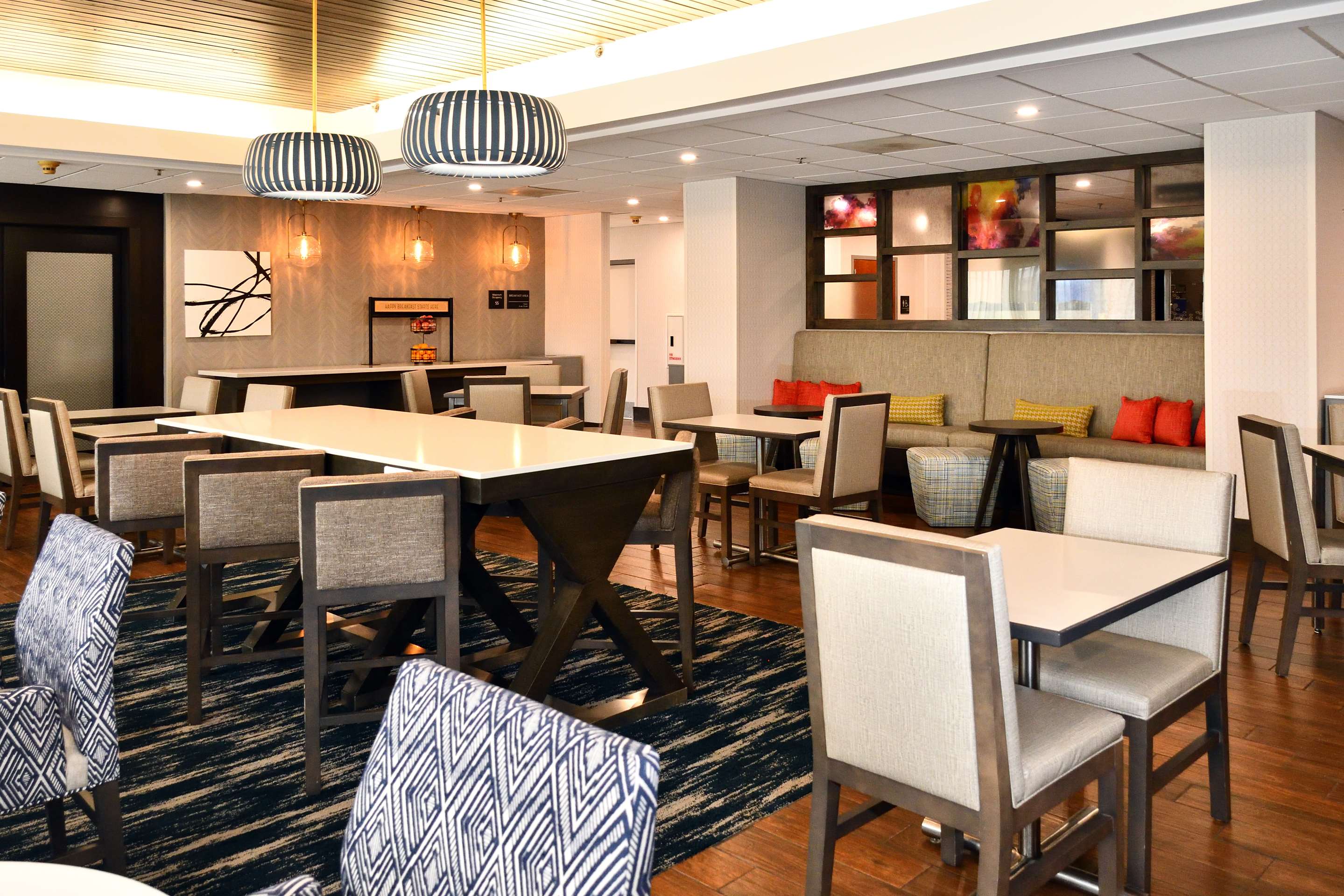 Breakfast Area | Hampton Inn Santee-I-95