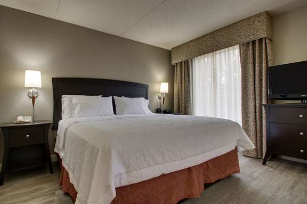  - Hampton Inn & Suites Spartanburg - I-26, Exit 21