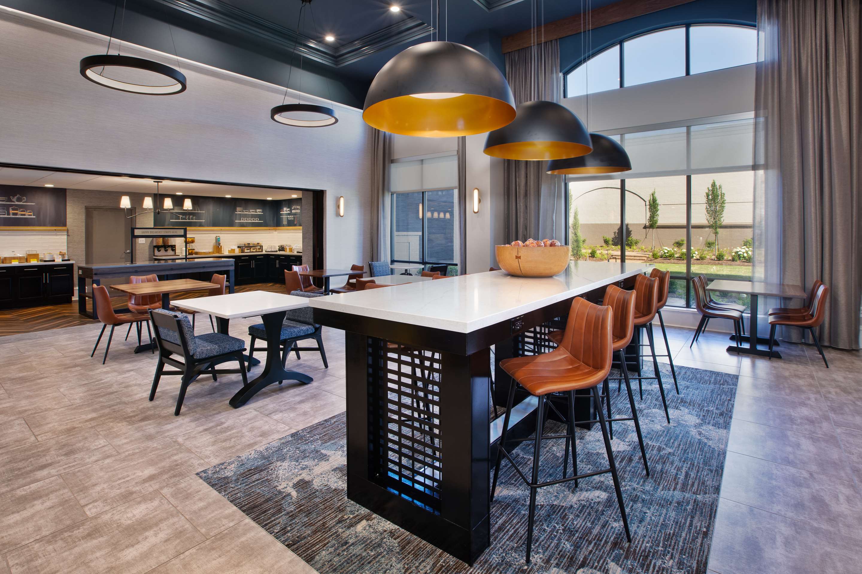 Breakfast Area | Hampton Inn & Suites Spartanburg-I-26-Westgate Mall