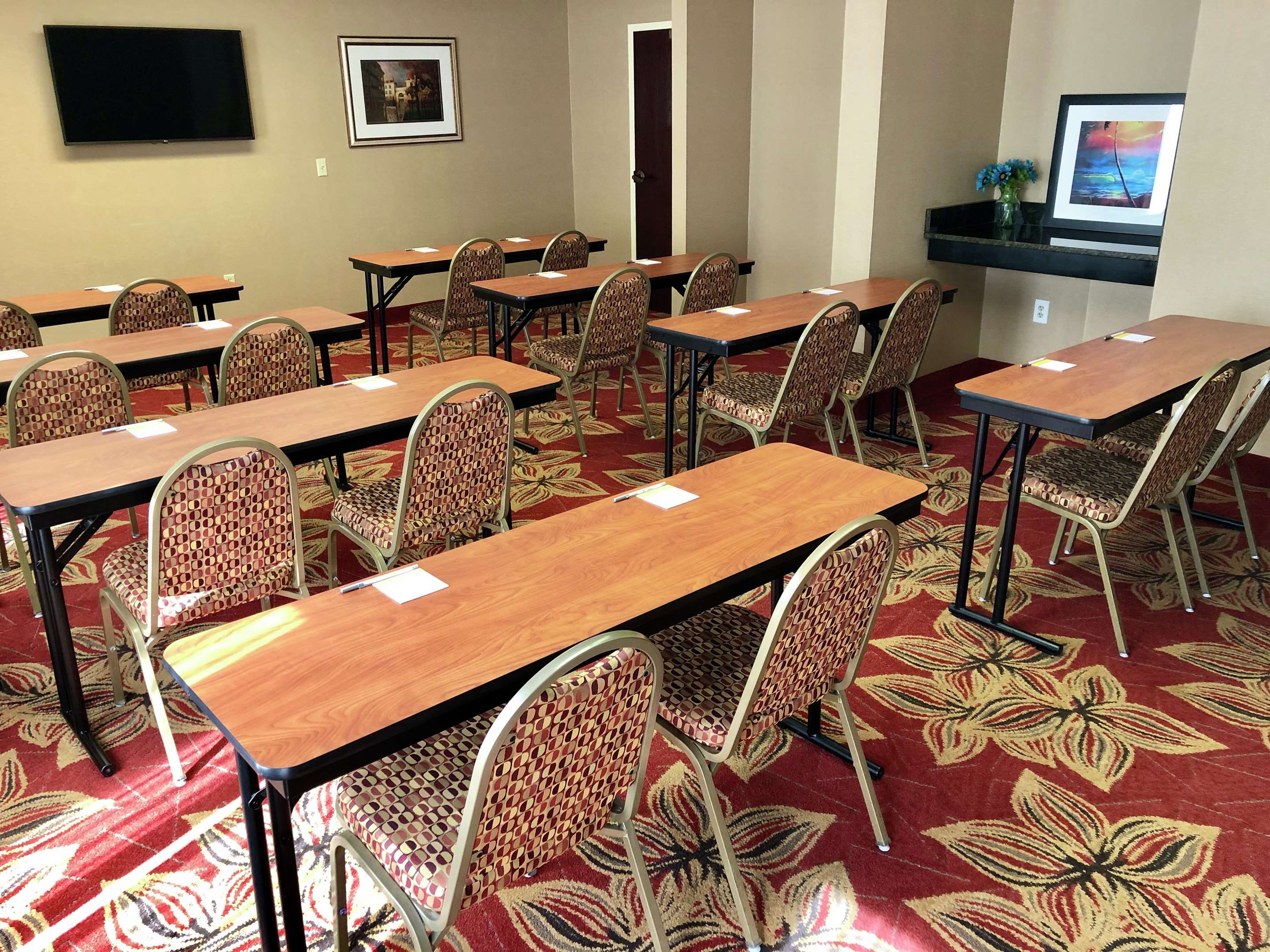 Meeting Room | Hampton Inn Spring Hill