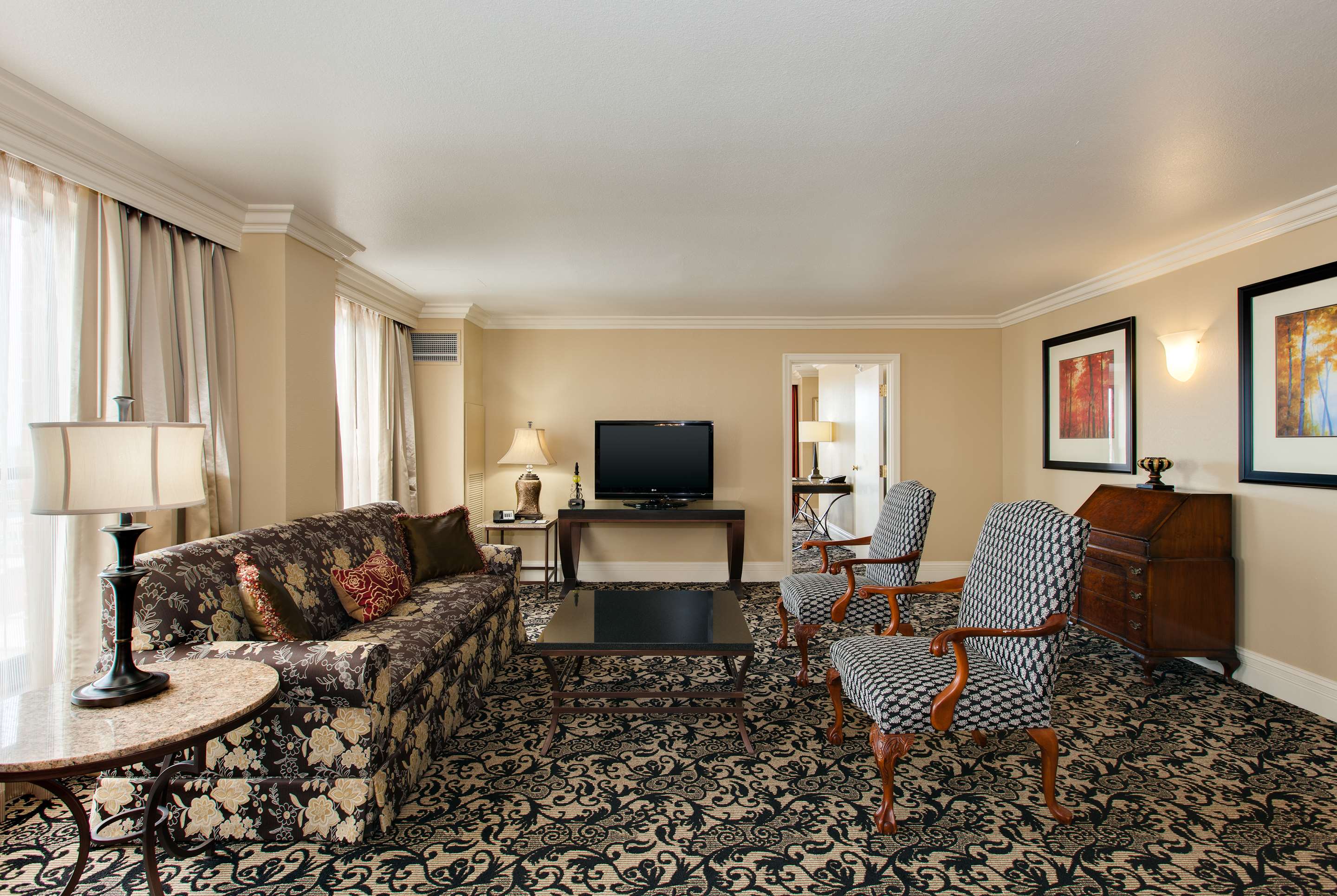 Guest room