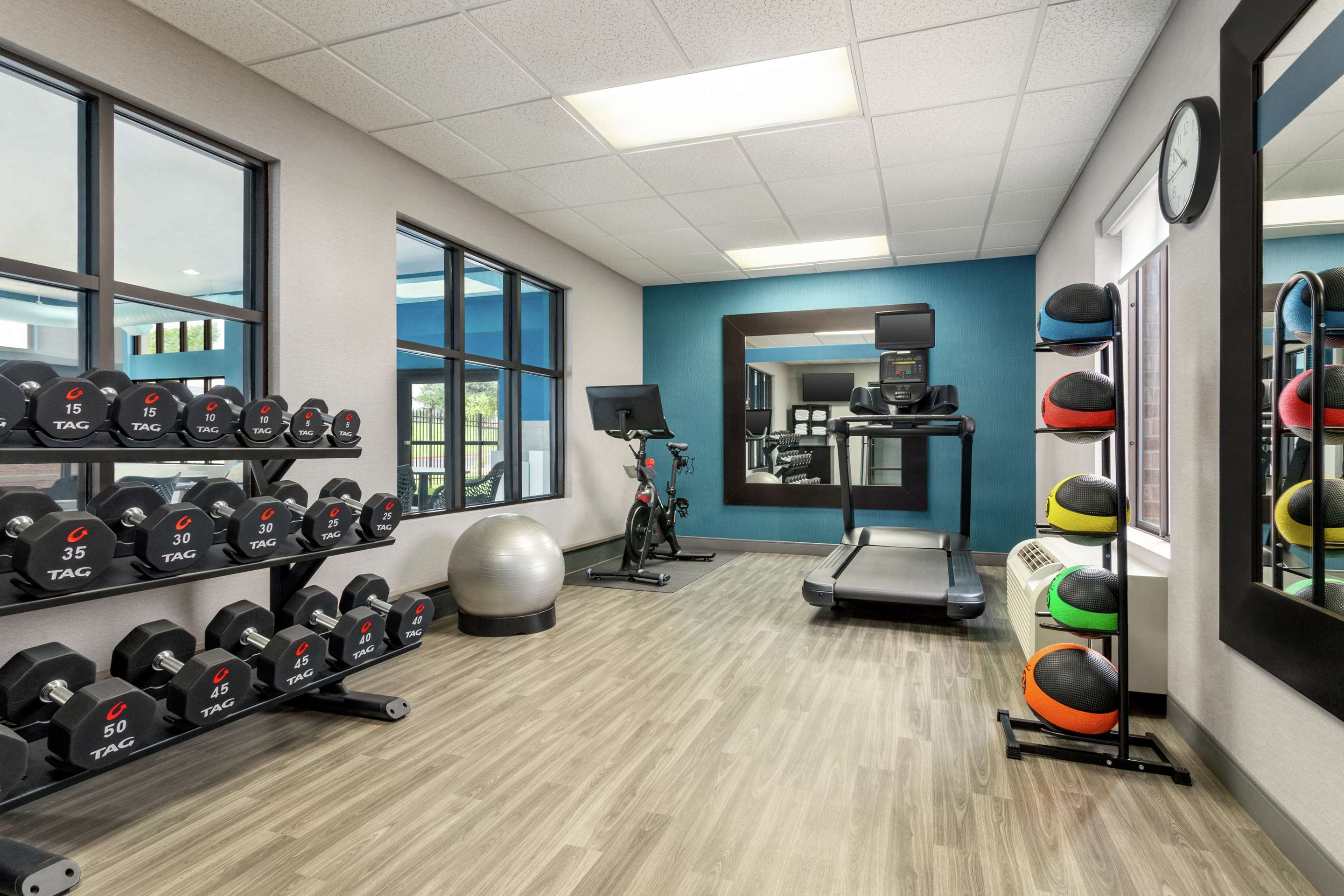 Health club fitness center gym | Hampton Inn & Suites Springfield, MO