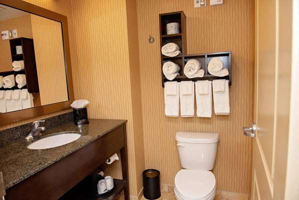  - Hampton Inn & Suites Downtown Bradenton