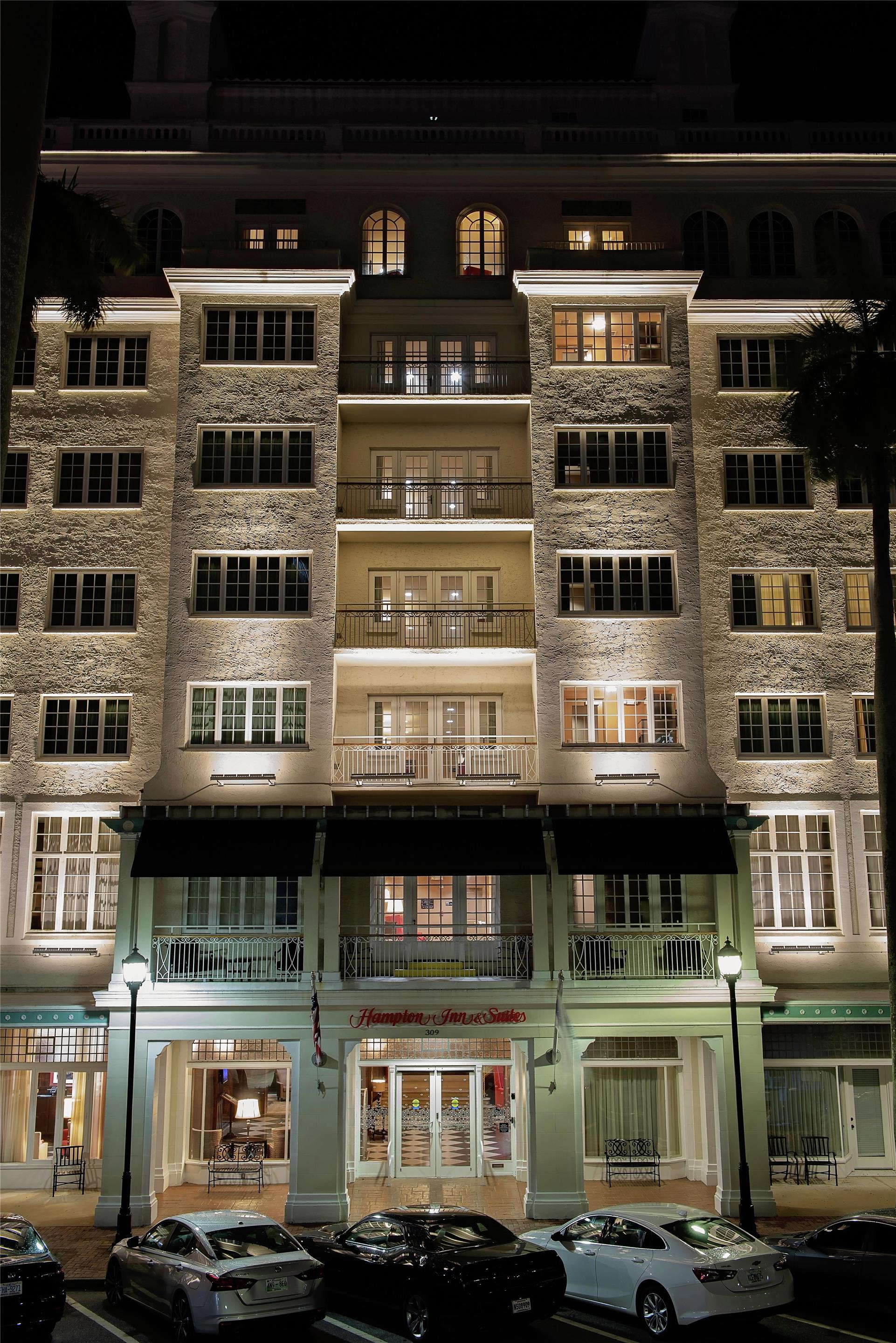 Exterior | Hampton Inn & Suites Bradenton Downtown Historic District