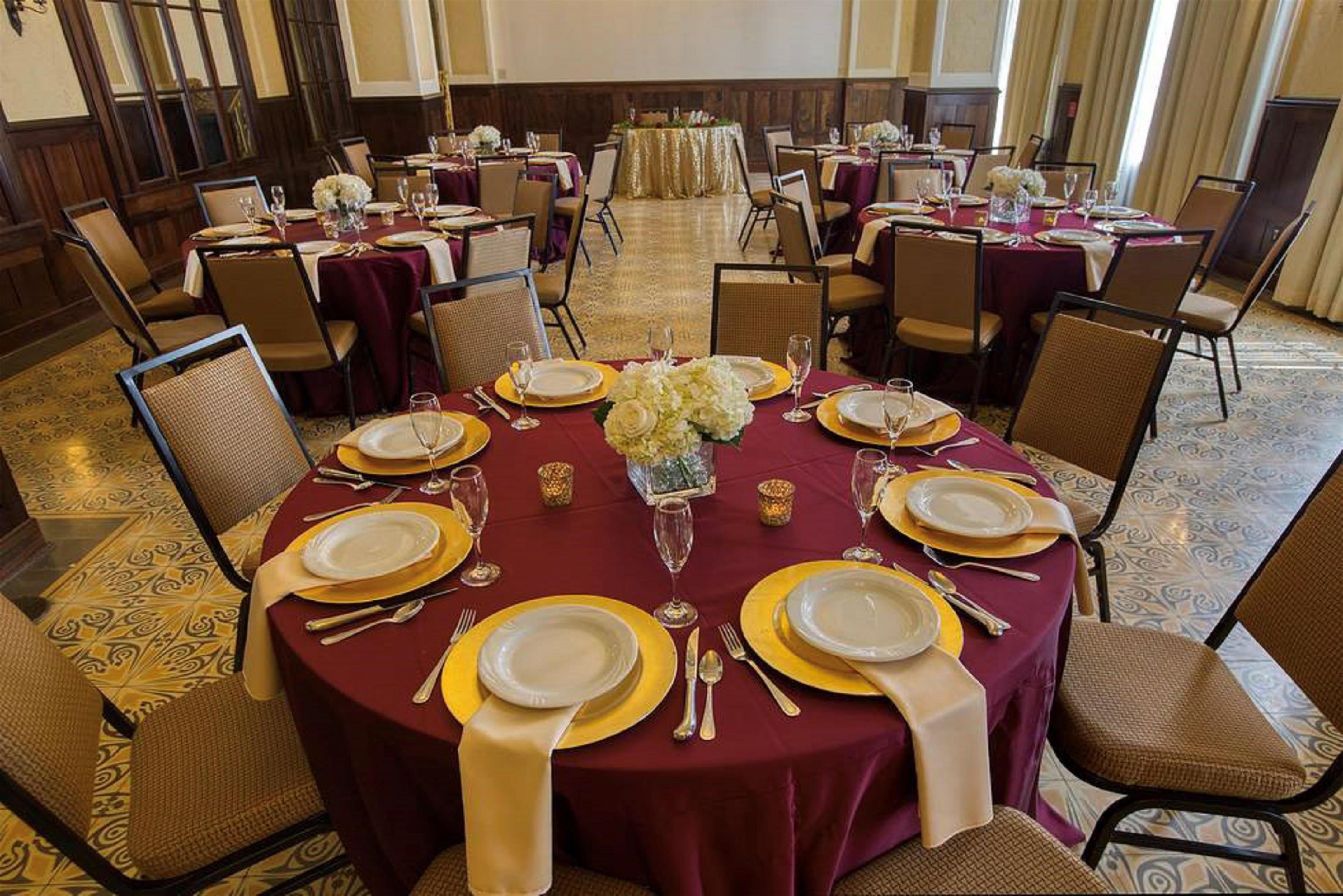 Meeting Room | Hampton Inn & Suites Bradenton Downtown Historic District