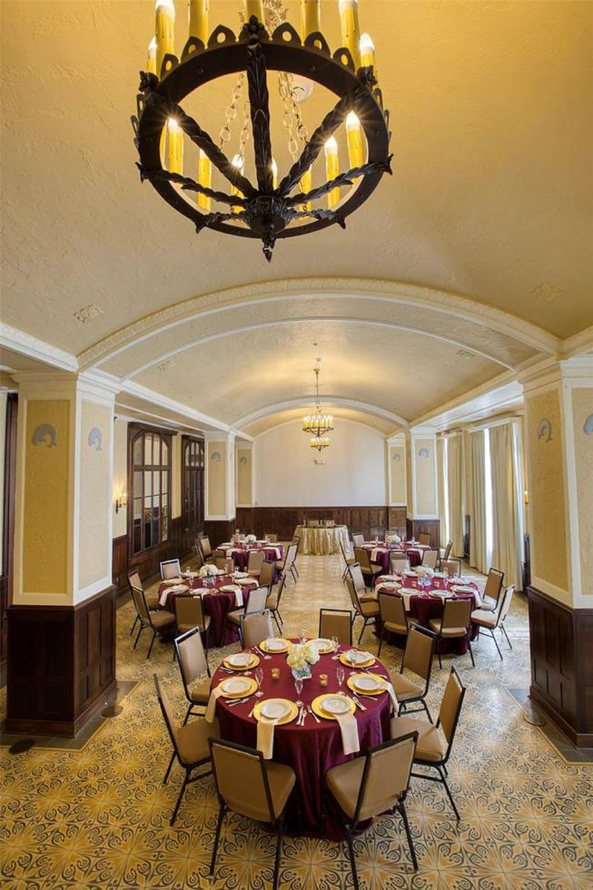 Meeting Room | Hampton Inn & Suites Bradenton Downtown Historic District