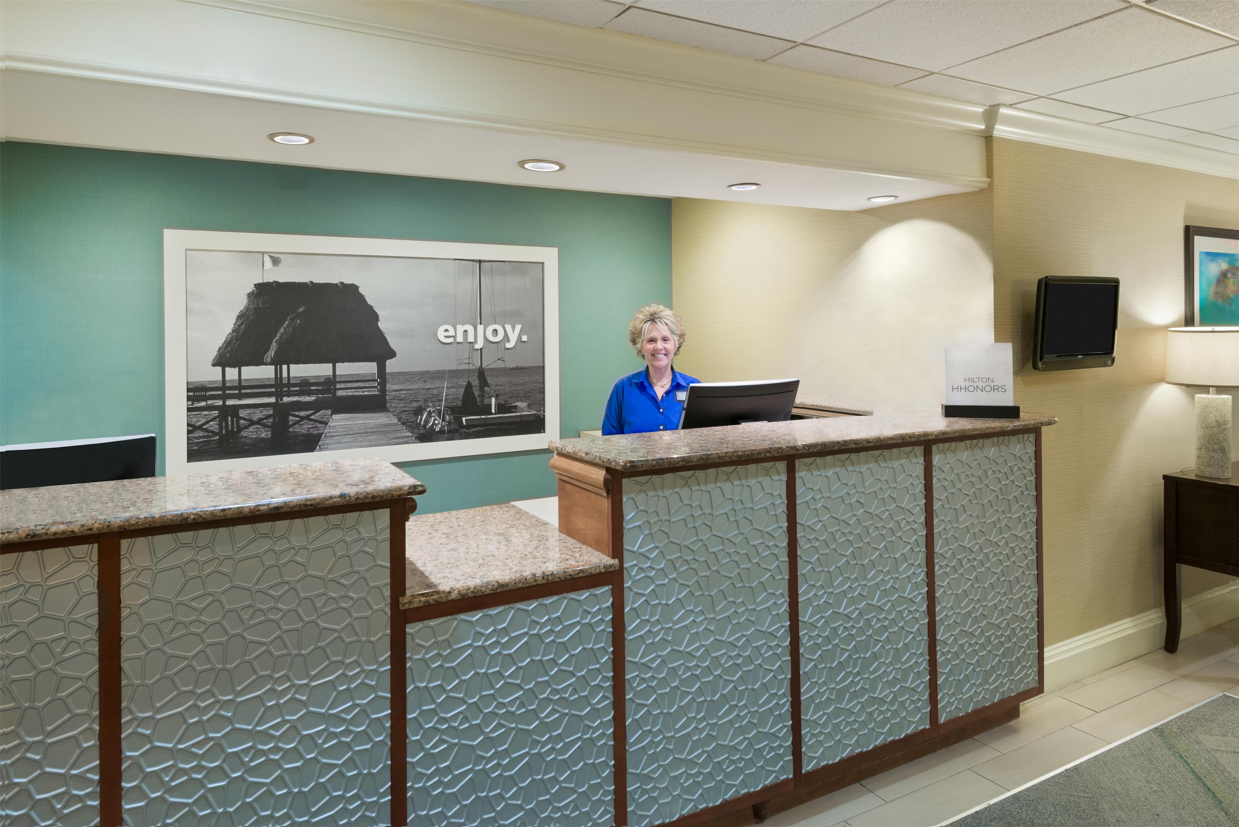Reception | Hampton Inn Ellenton/Bradenton
