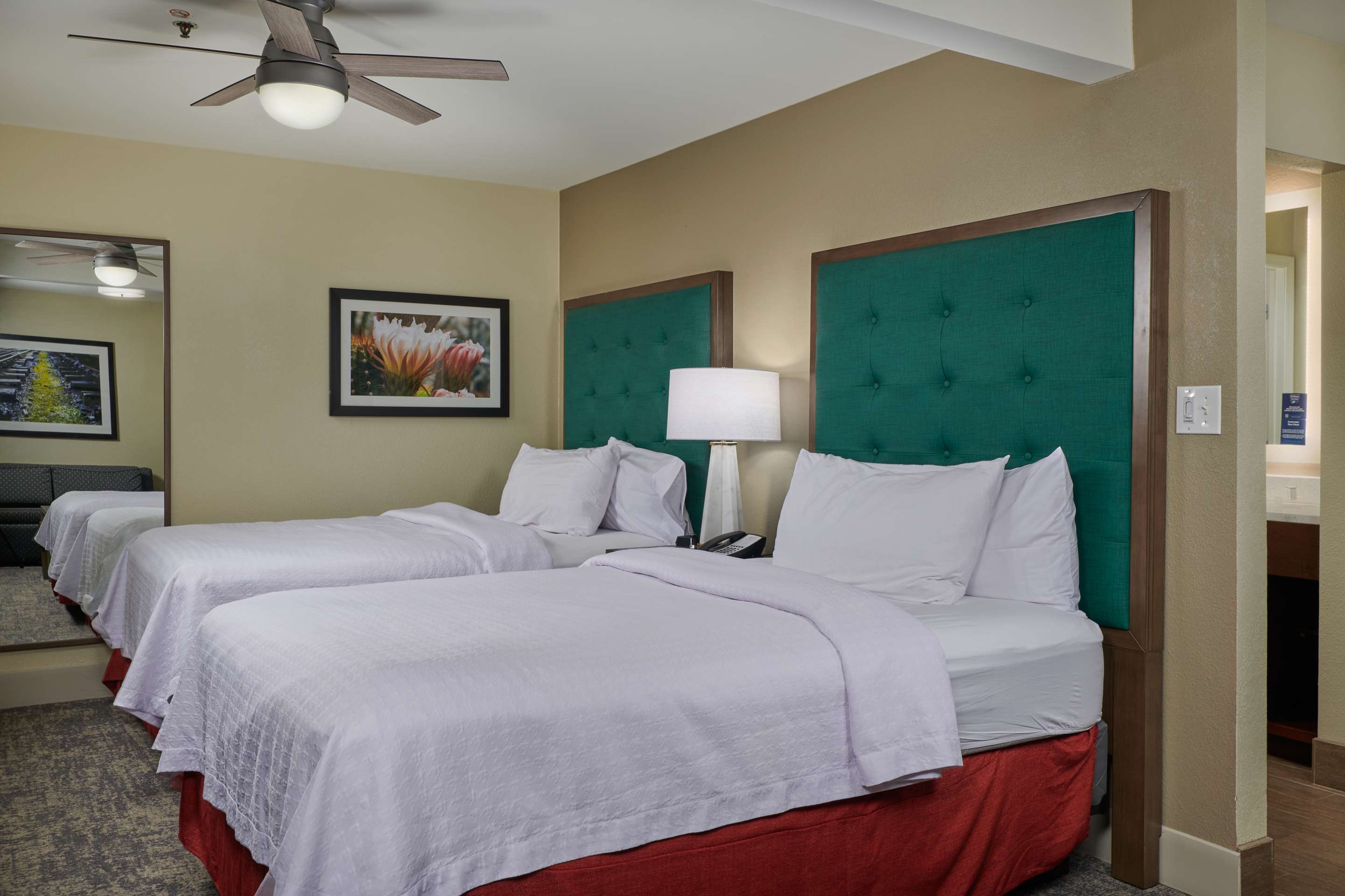Guest room