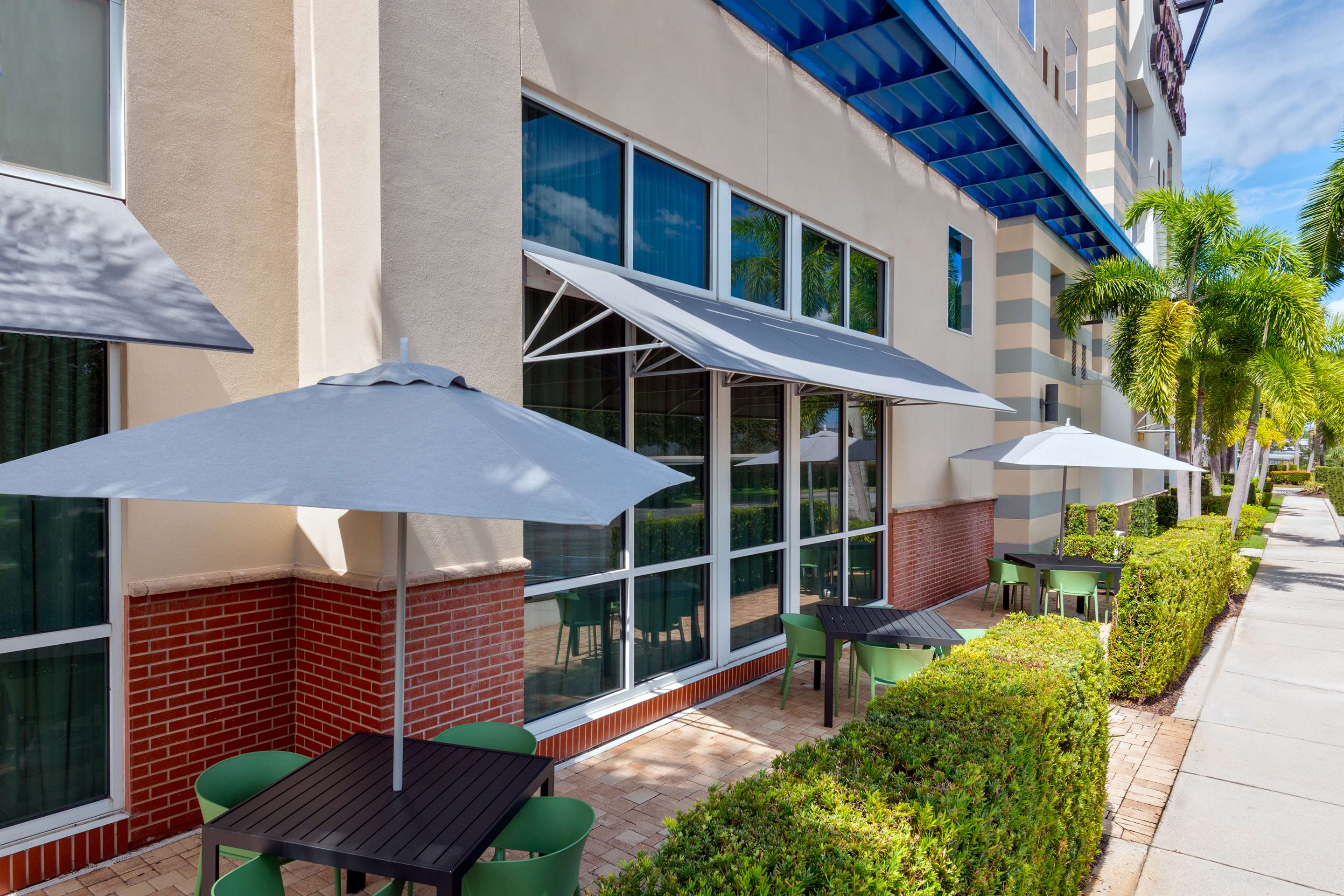 Exterior | Hampton Inn & Suites Sarasota/Lakewood Ranch
