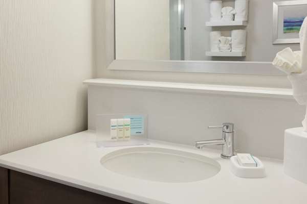  - Hampton Inn Santa Cruz