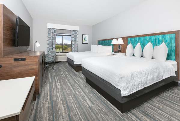  - Hampton Inn Santa Cruz