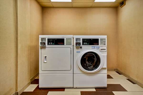  - Hampton Inn Starkville