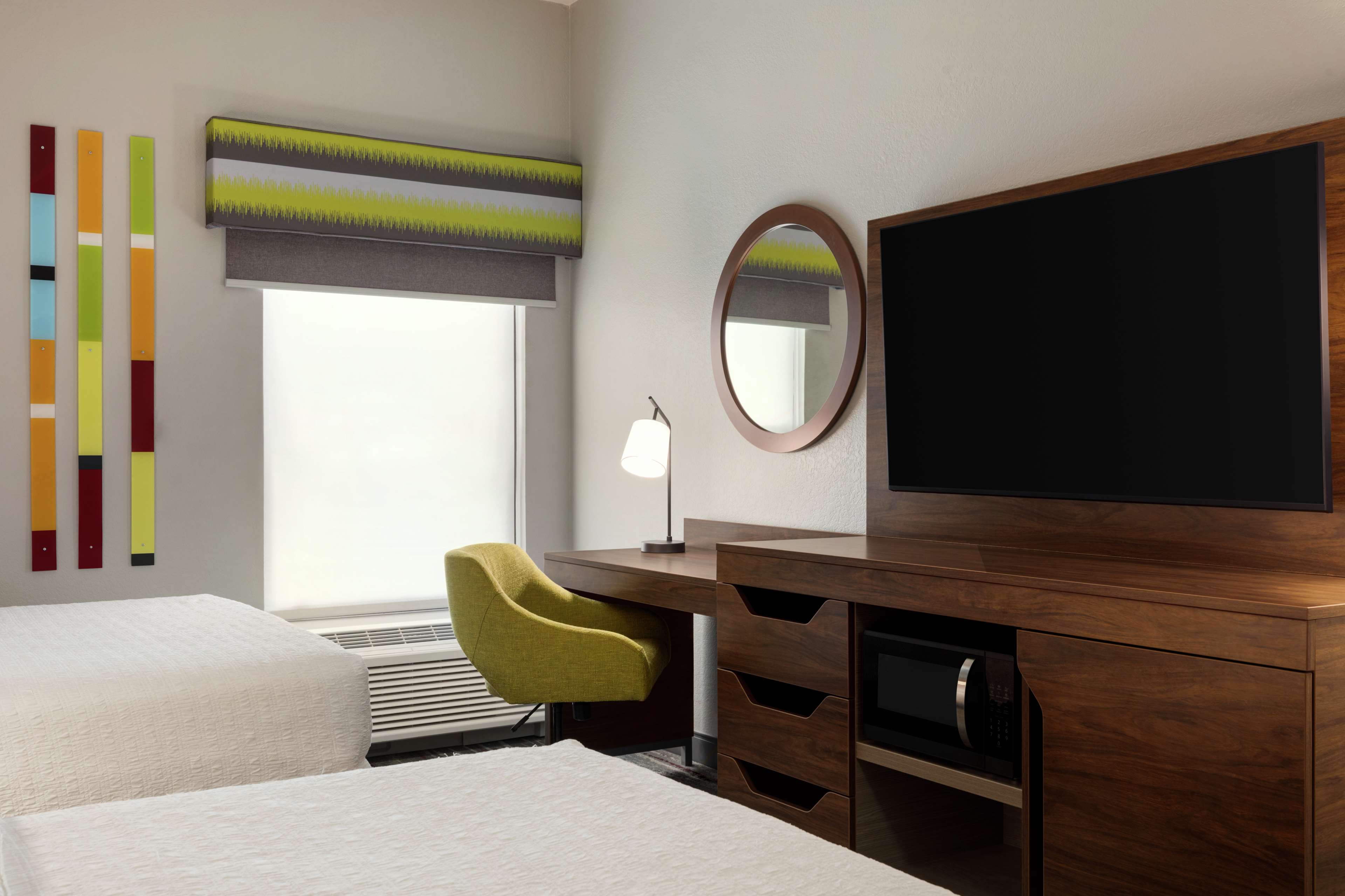 Hampton Inn by Hilton Starkville Room Type - 2 QUEENS HEARING ACC