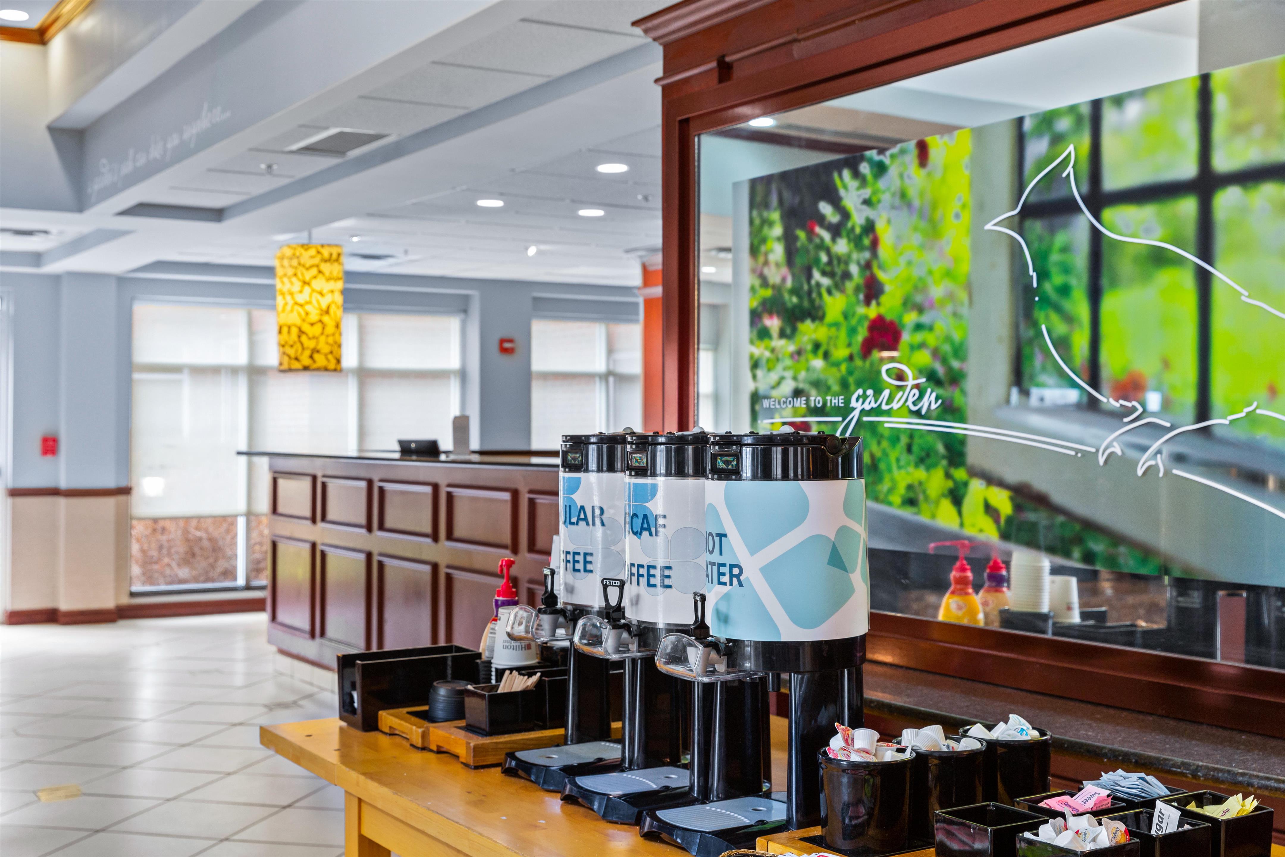 Lobby | Hilton Garden Inn Starkville