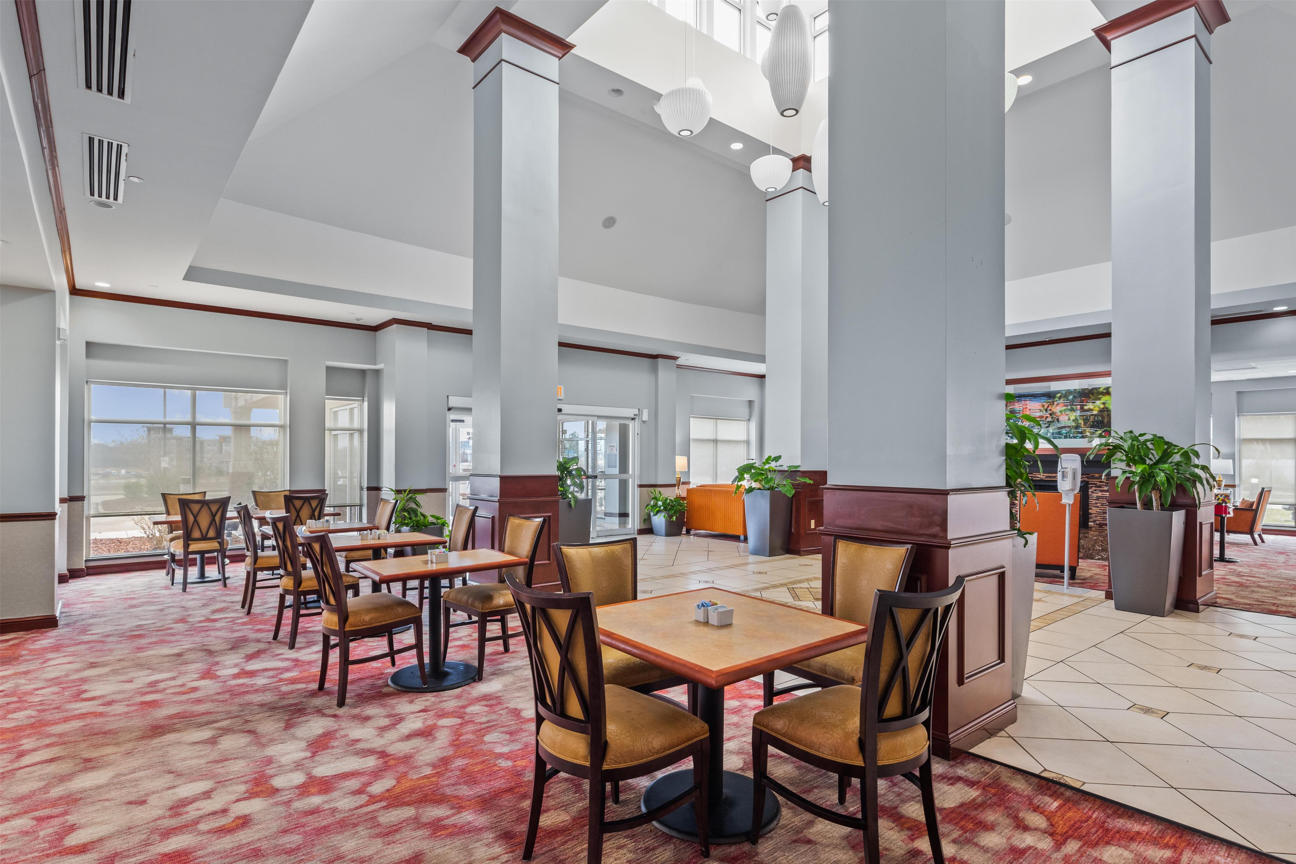 Restaurant | Hilton Garden Inn Starkville