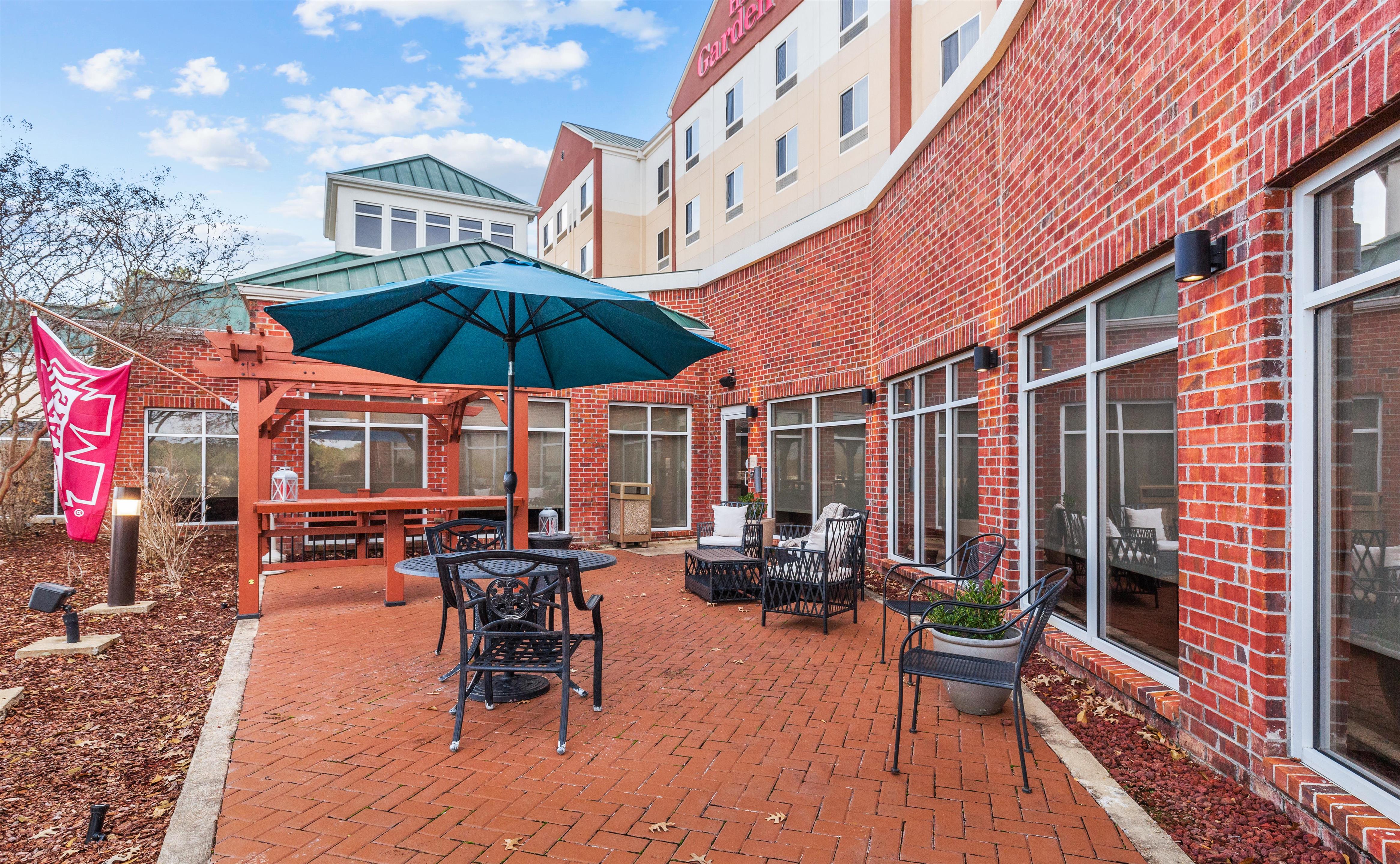 Exterior | Hilton Garden Inn Starkville