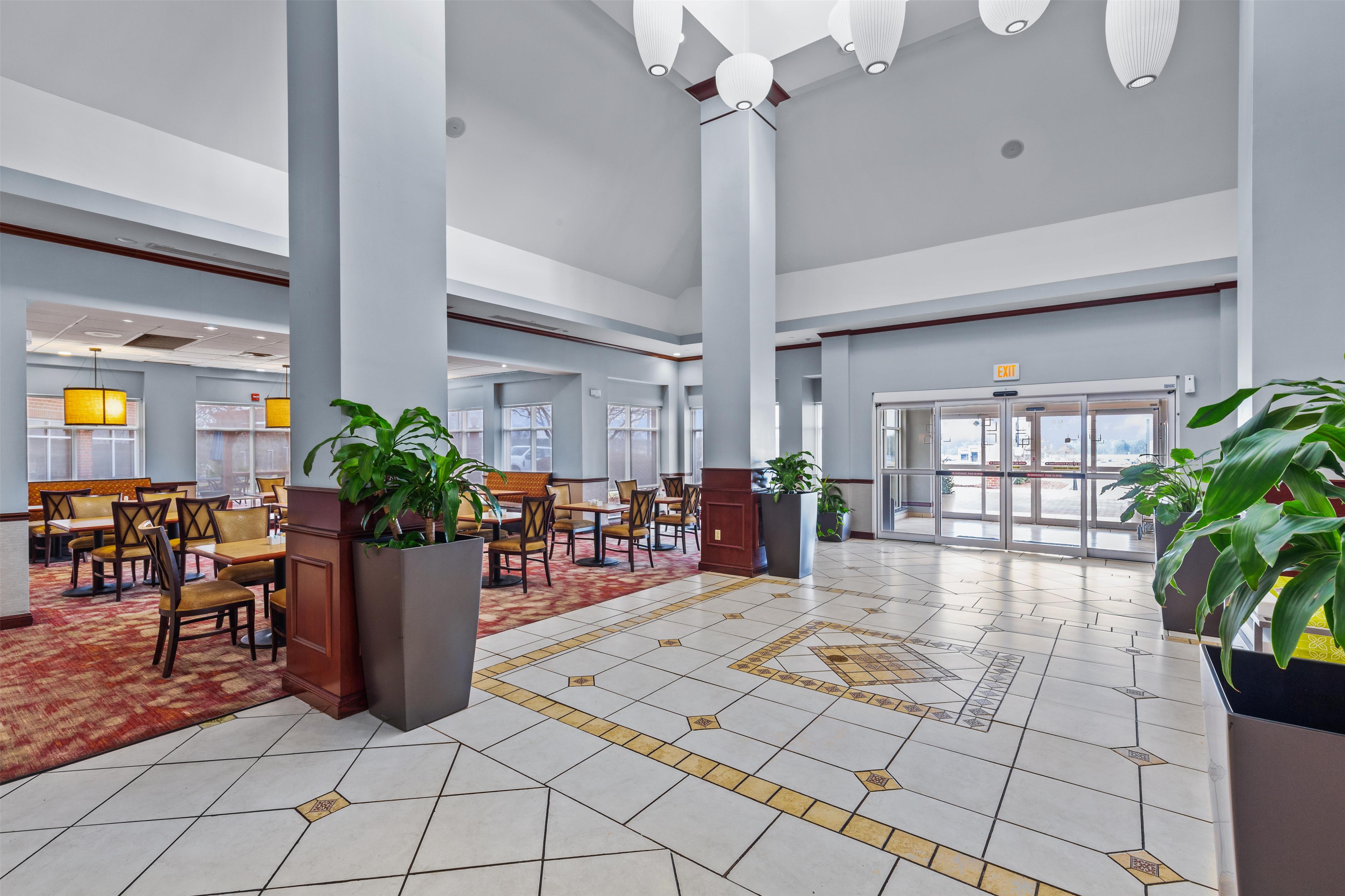 Lobby | Hilton Garden Inn Starkville